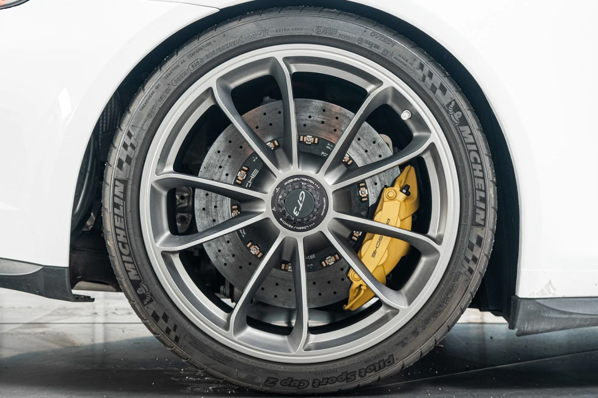 mph039_1841024721_Used_2014_Porsche_911_GT_3_Sport_Chrono_Carbon_Ceramic_Brakes_1784661945_3146e5755c
