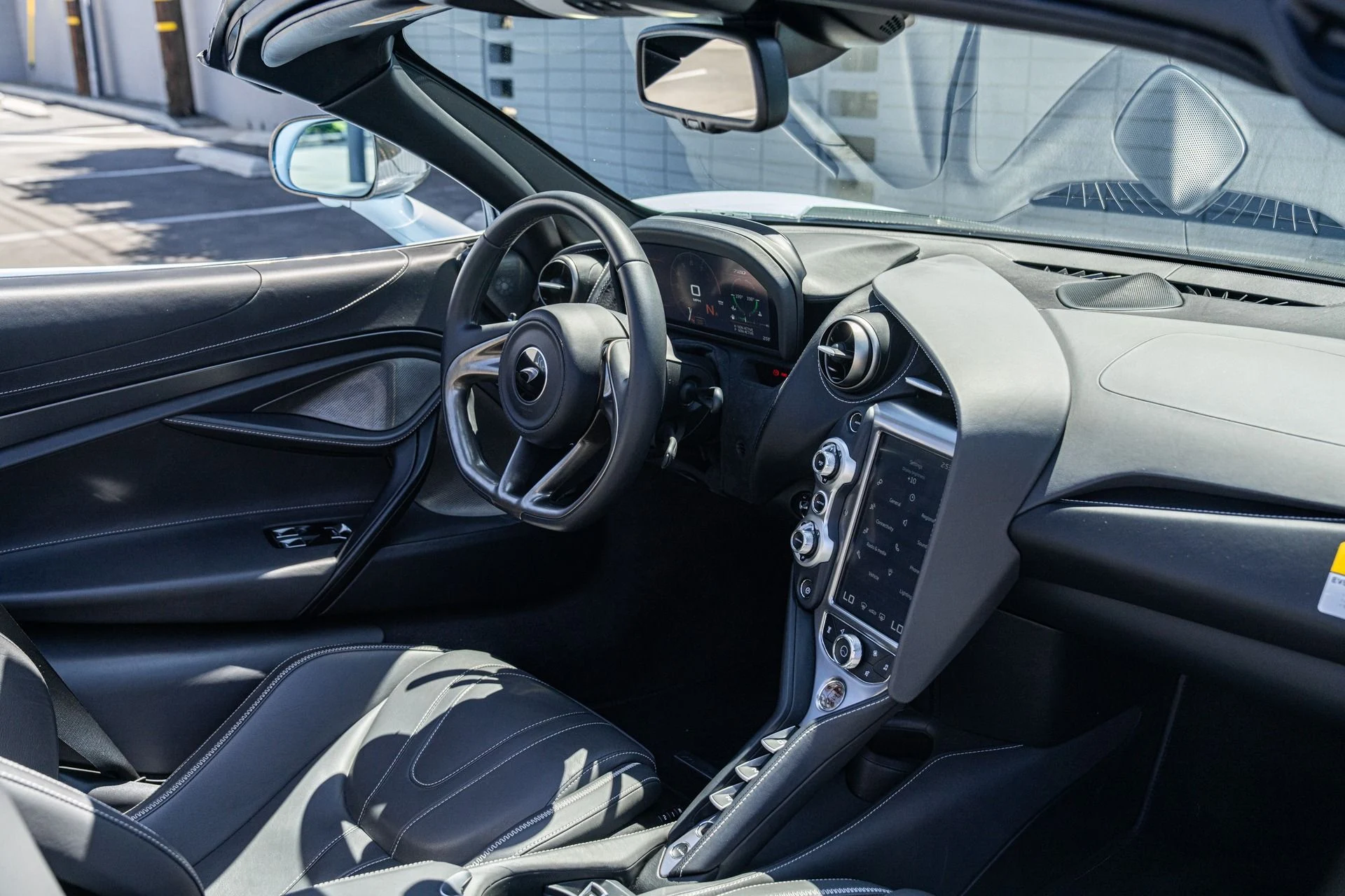 mph039_184113386_Used_2020_Mc_Laren_720_S_Spider_Luxury_1753468602_ee59fcc592