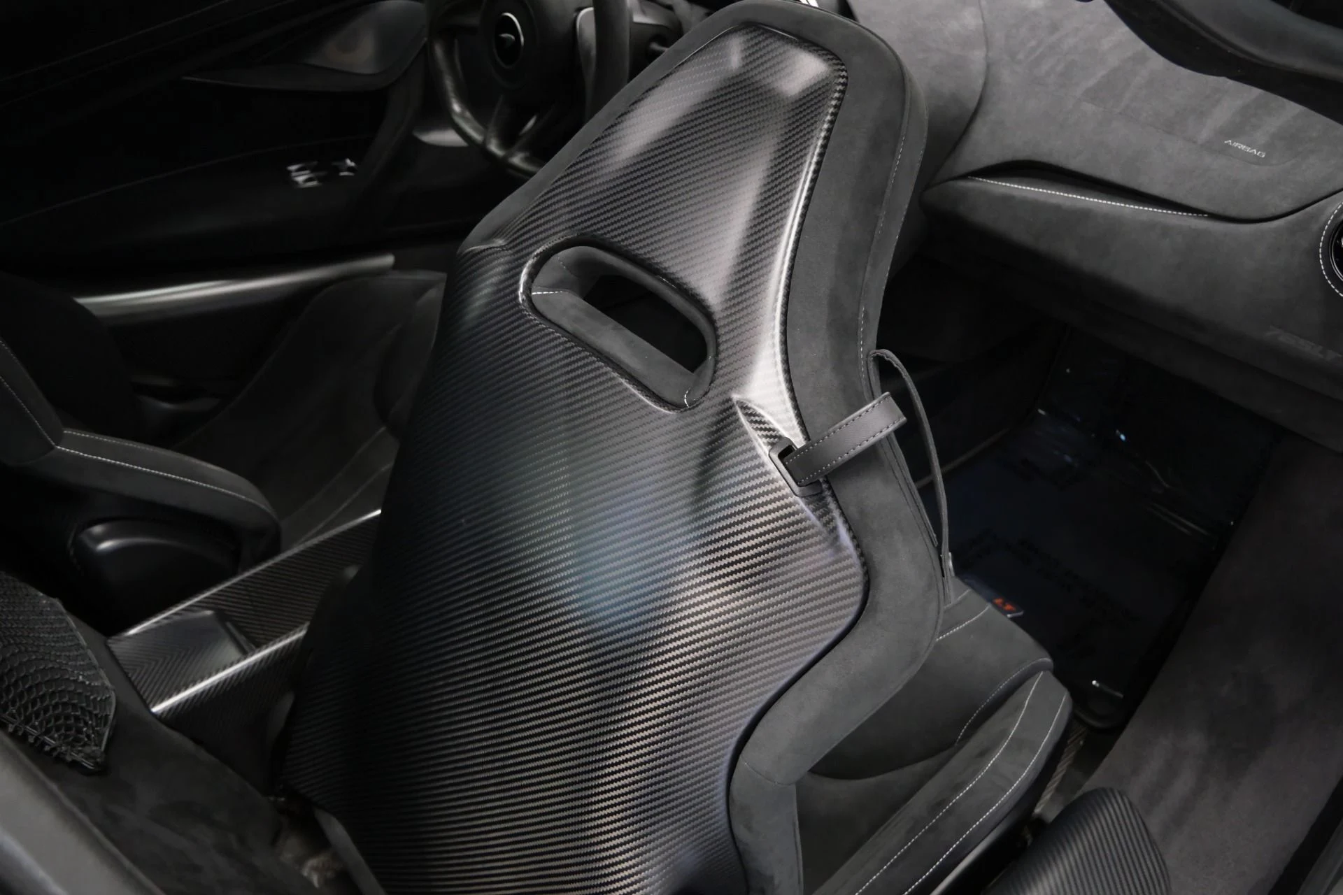 mph039_1843084999_Used_2021_Mc_Laren_765_LT_1755712071_5472ee3d20