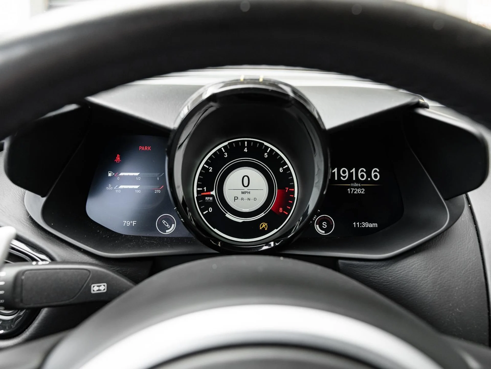 mph039_1856243449_Used_2020_Aston_Martin_Vantage_Coupe_1775769082_4f2e3e818e