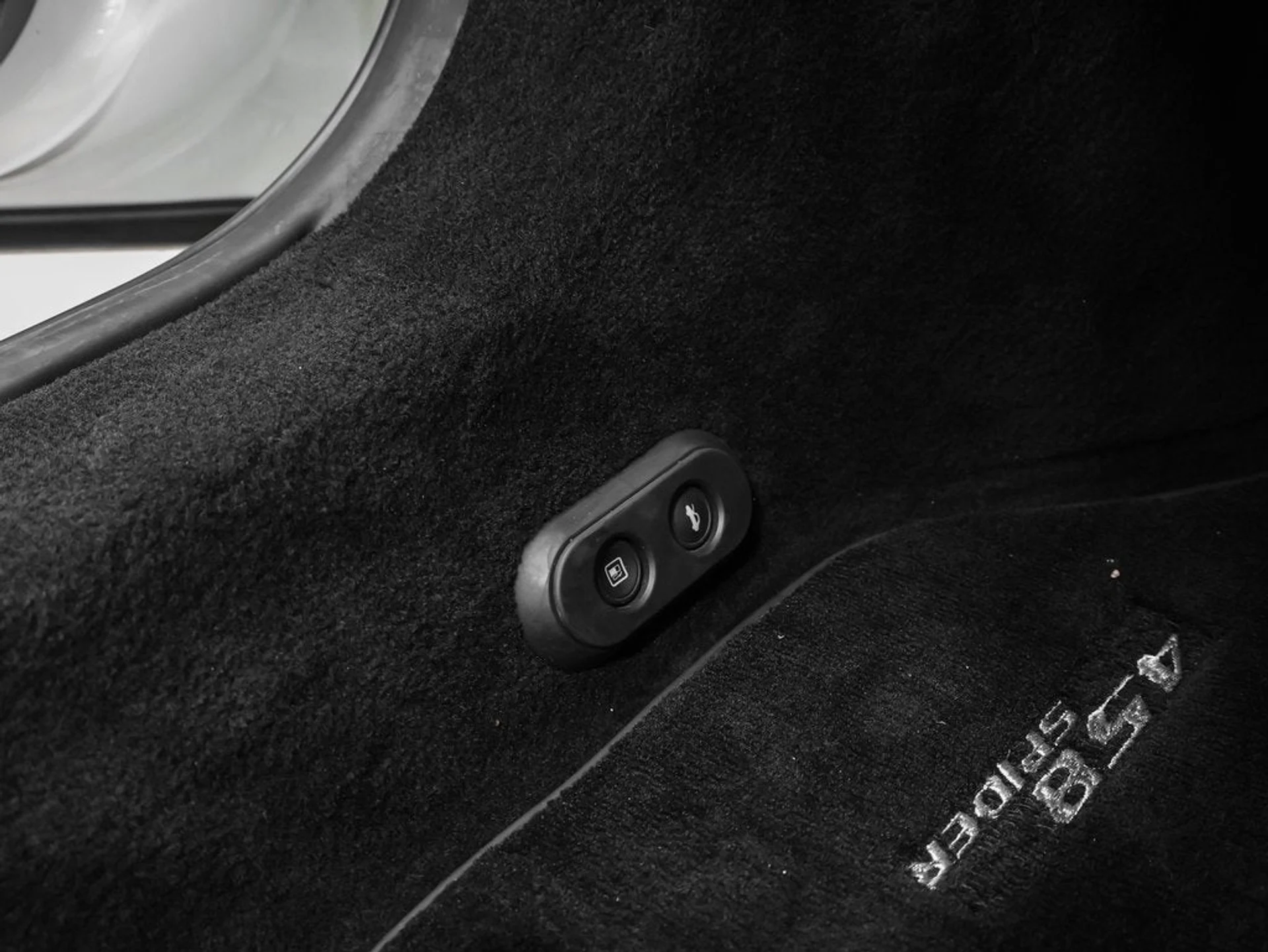 mph039_1869859578_40_485f488d65