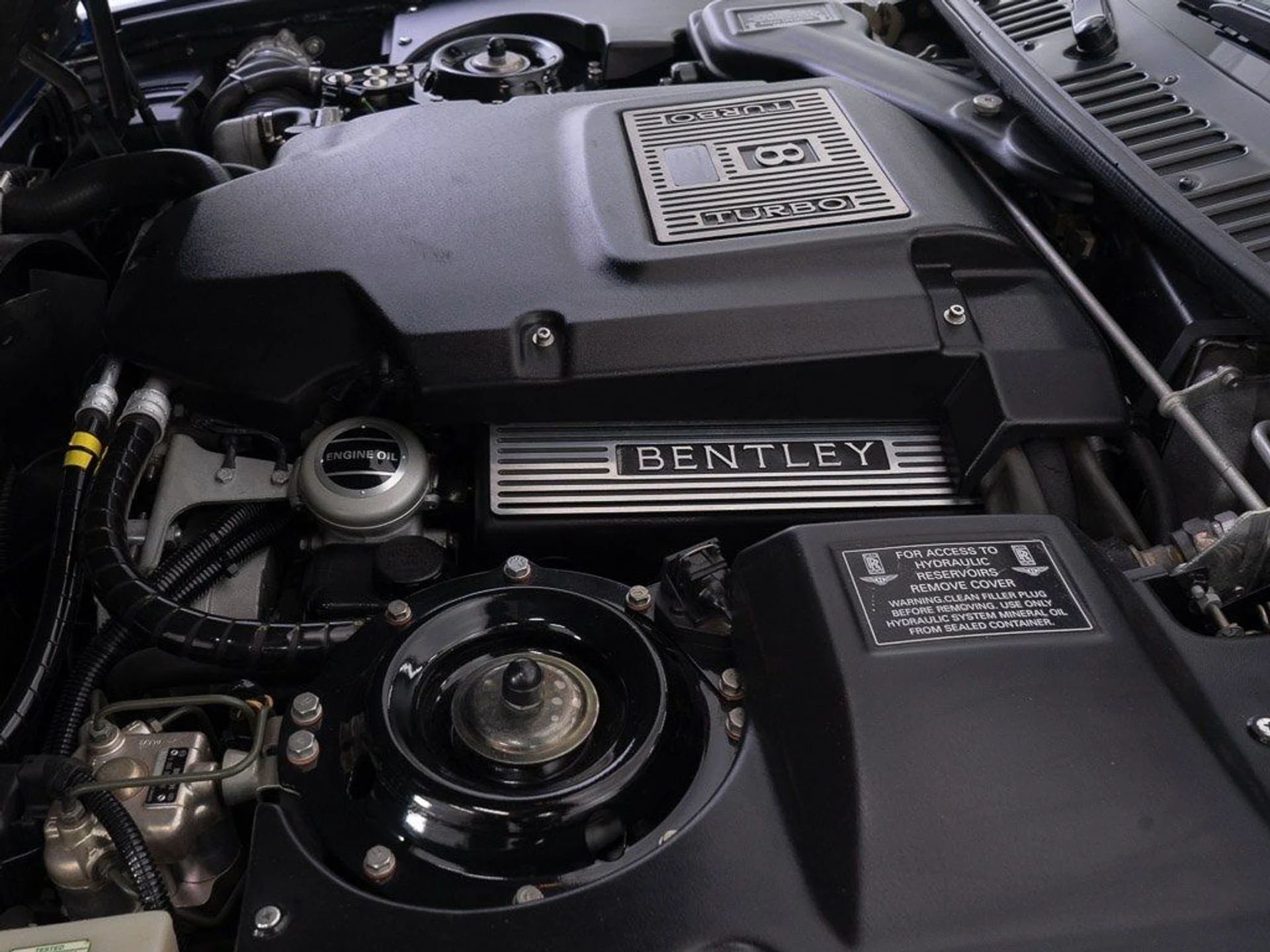 mph039_1877033049_86a1af840aba8be8a7e48bfd8fe9b32a_794a080235