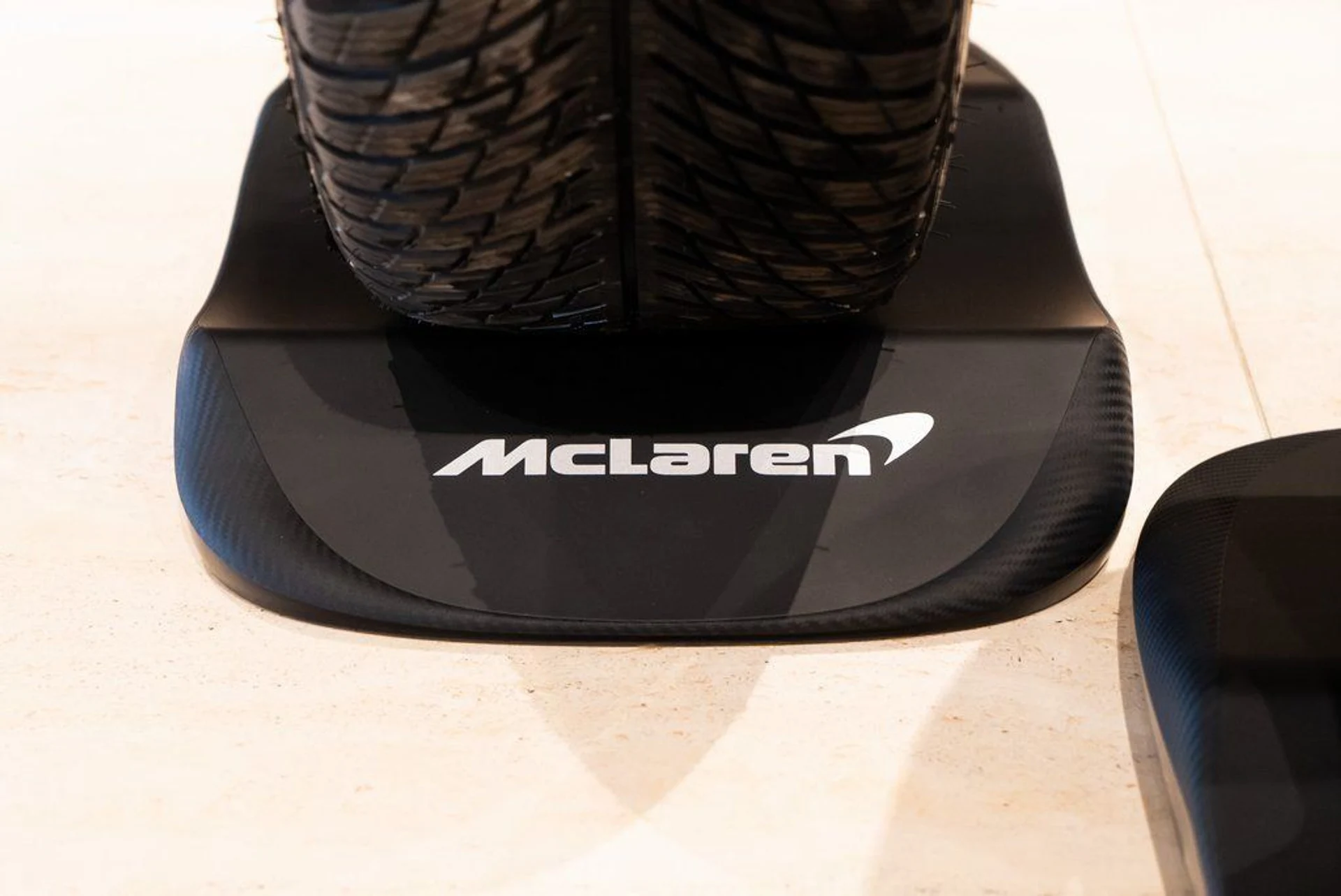 mph039_1882294291_c2de8ddb6bbd4286d8f0f531a9cfdf2f_f7f51419f4