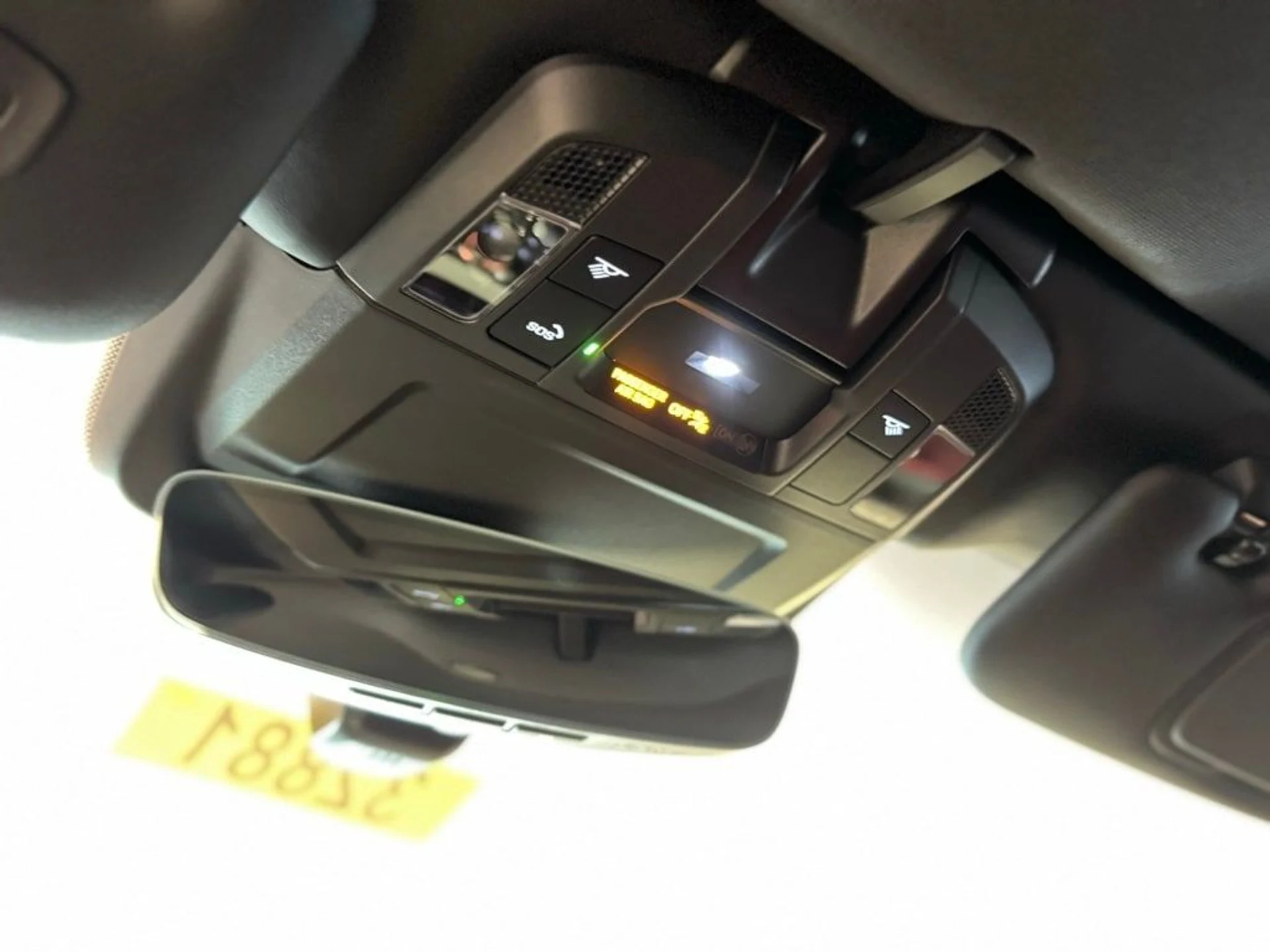 mph039_188231287_9152547c1c38ce335e7cb848ddeb2939x_2fe092aa2d