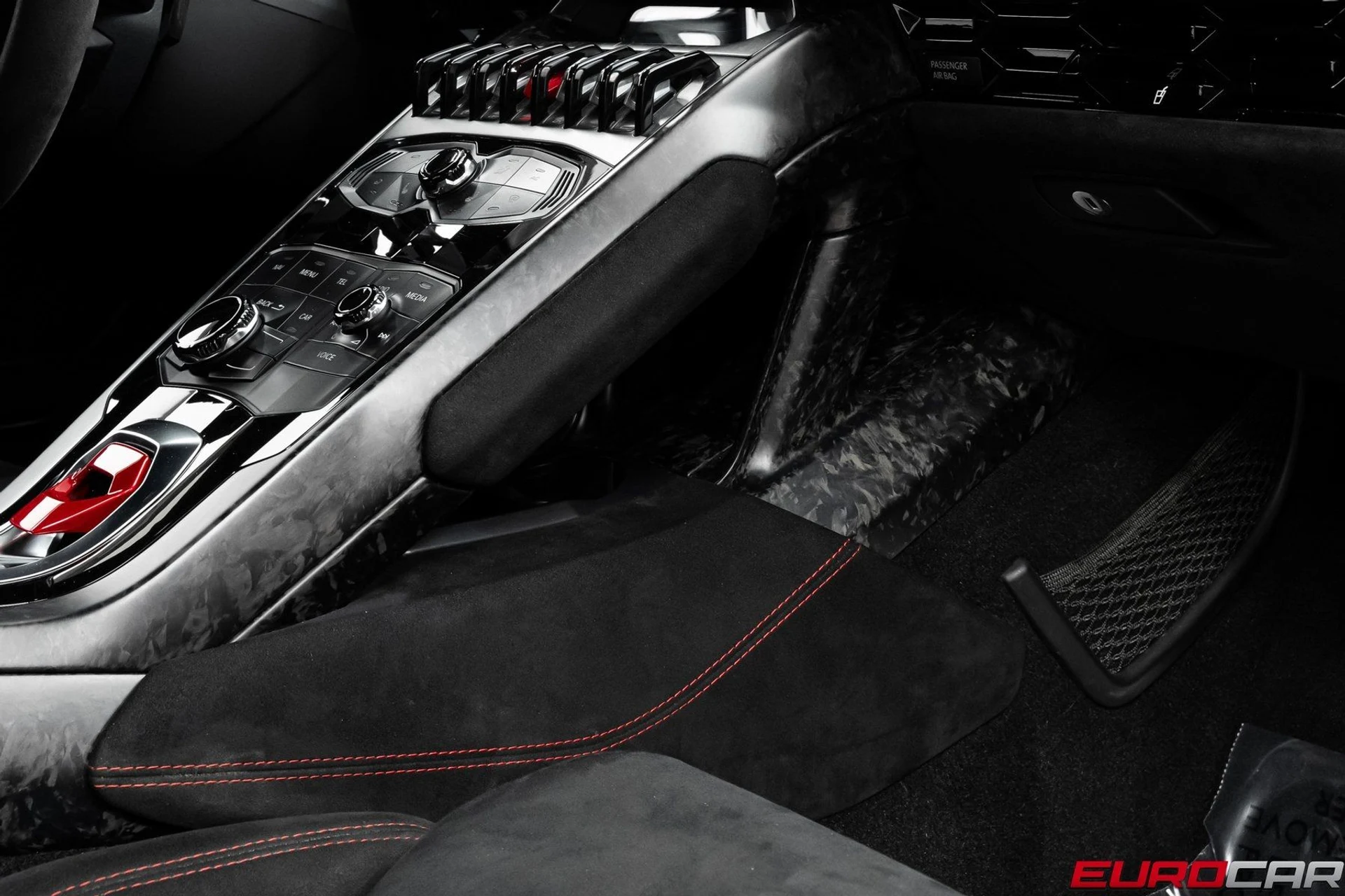 mph039_1883937690_image_40_5d80f46c96