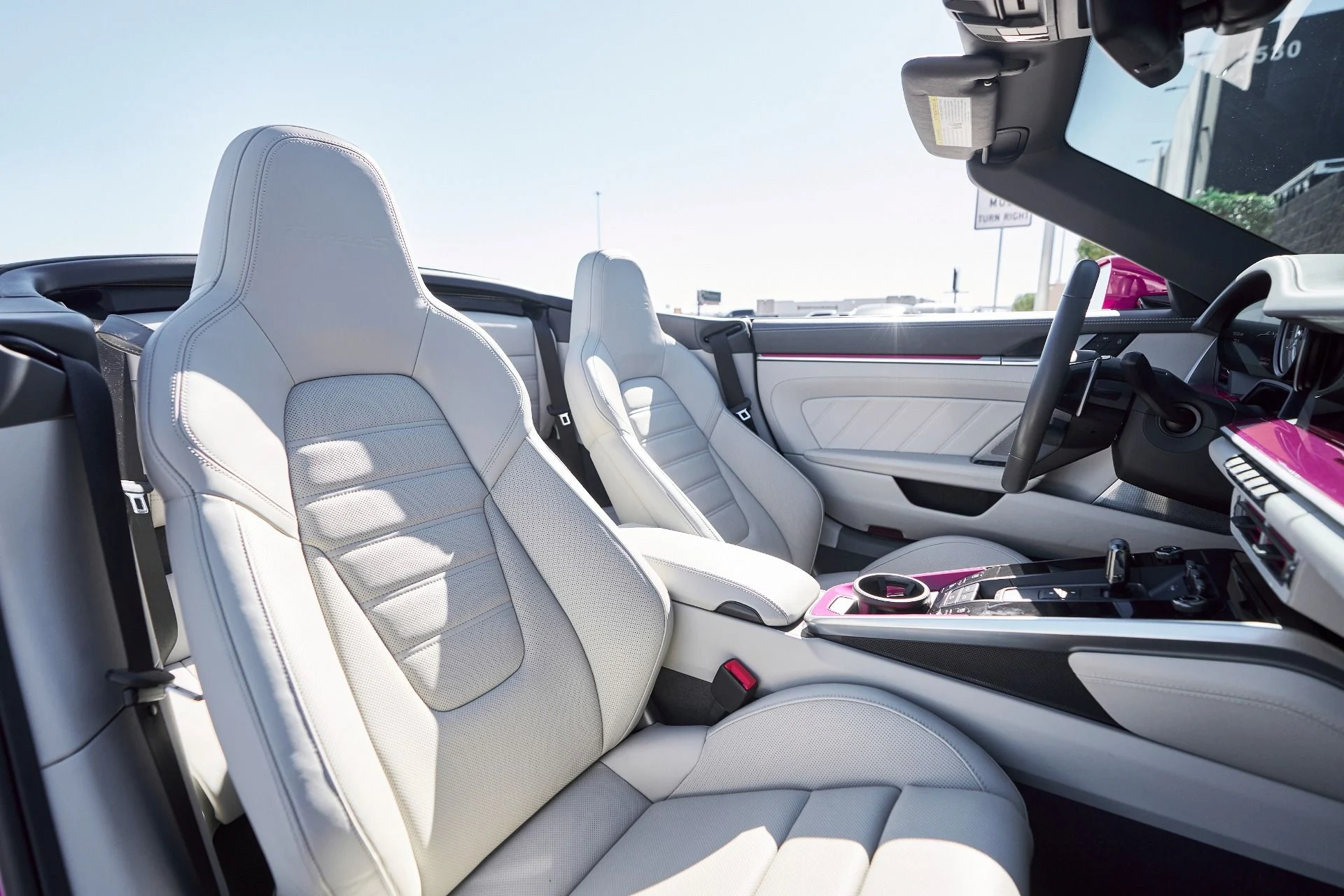 mph039_1896334695_Used_2023_Porsche_911_Turbo_1762568167_c3e2509ae7