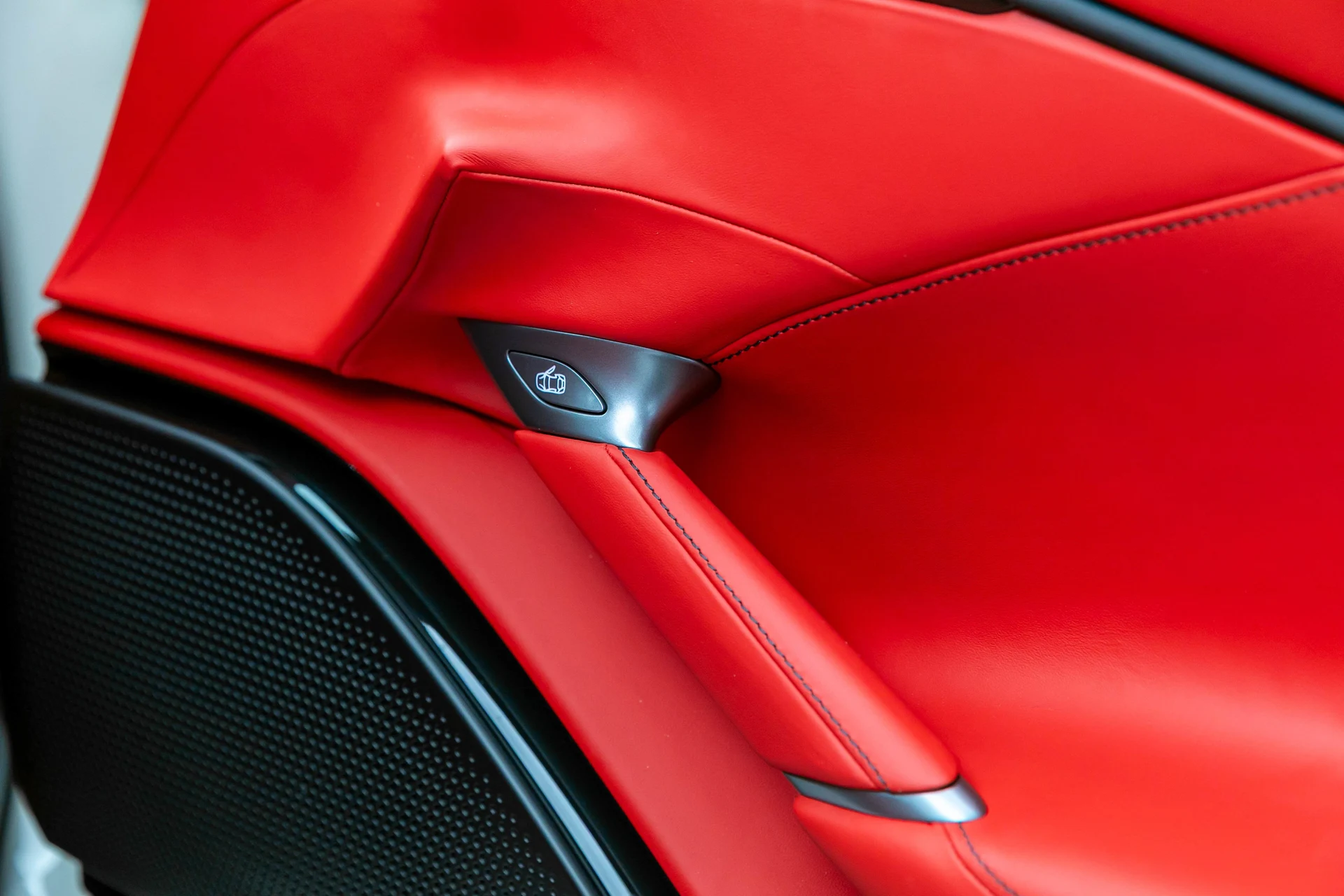 mph039_1899464384_4ac02e1659f740e2b2eab0743a483a71_79ee3398da