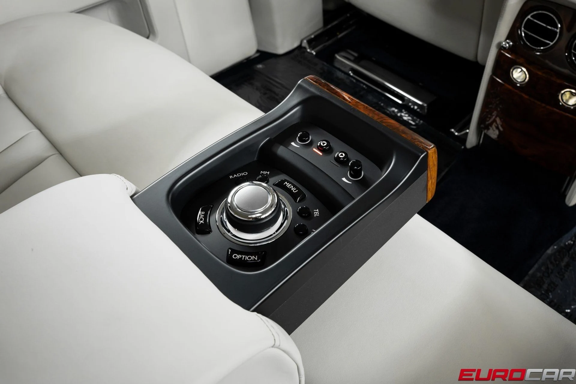 mph039_1903260925_image_40_aed0e6fc1e