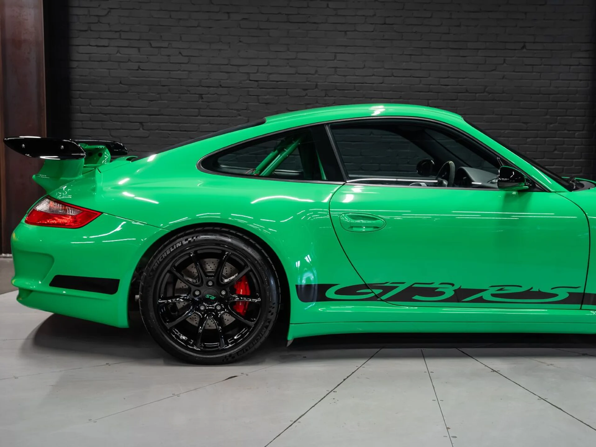 mph039_190560646_porsche_911_gt3_rs_2007_ef67707b76