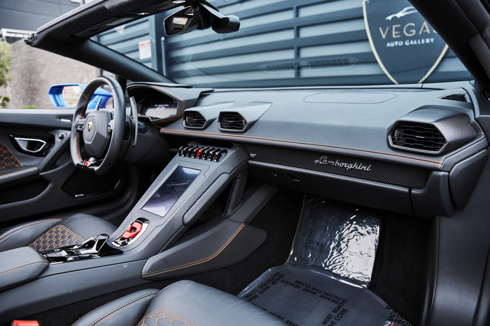 mph039_1910681730_Used_2023_Lamborghini_Huracan_EVO_Base_1775006681_b0092229f1