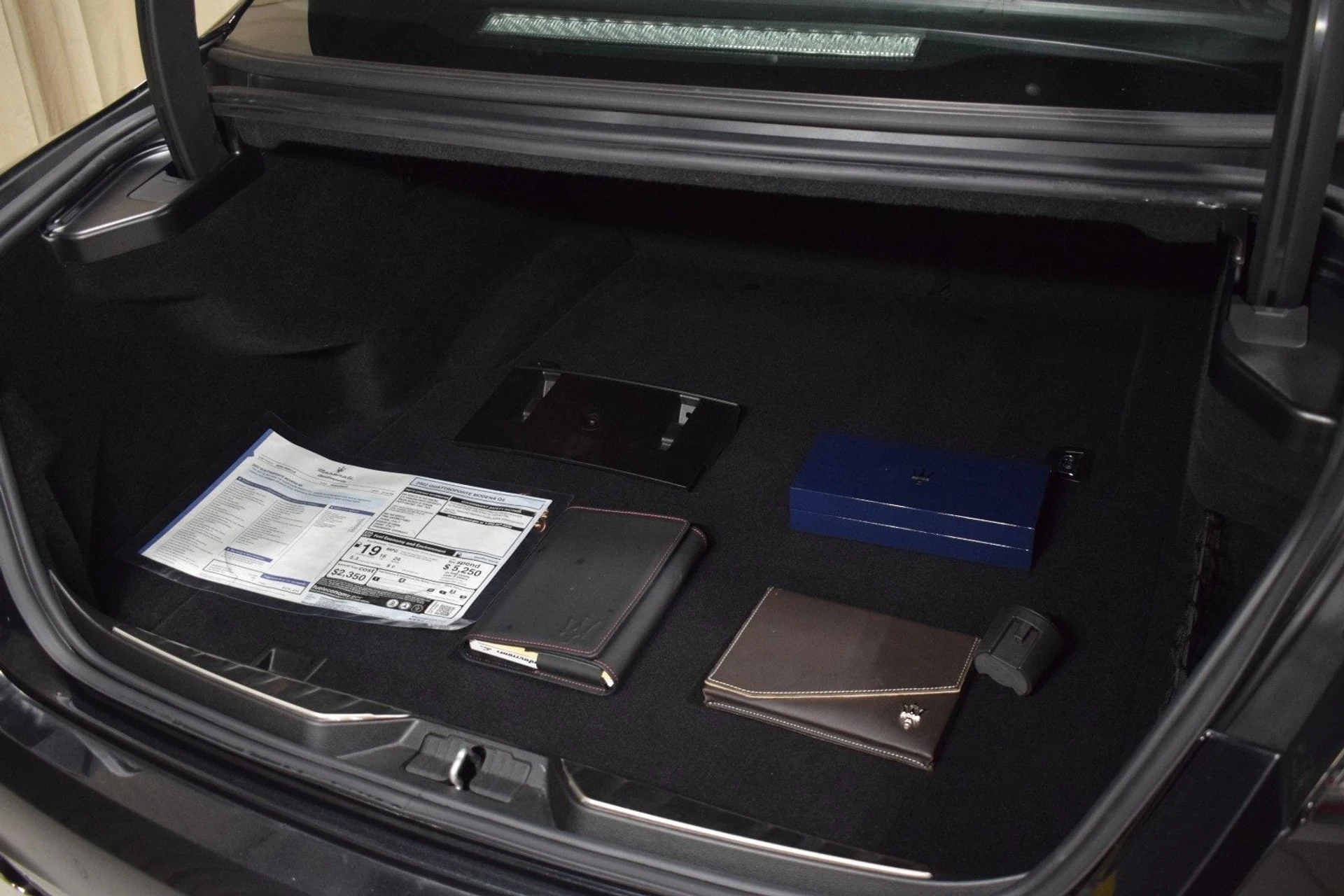 mph039_1912987422_04252252232769b65db25259951a3570x_4d38468104