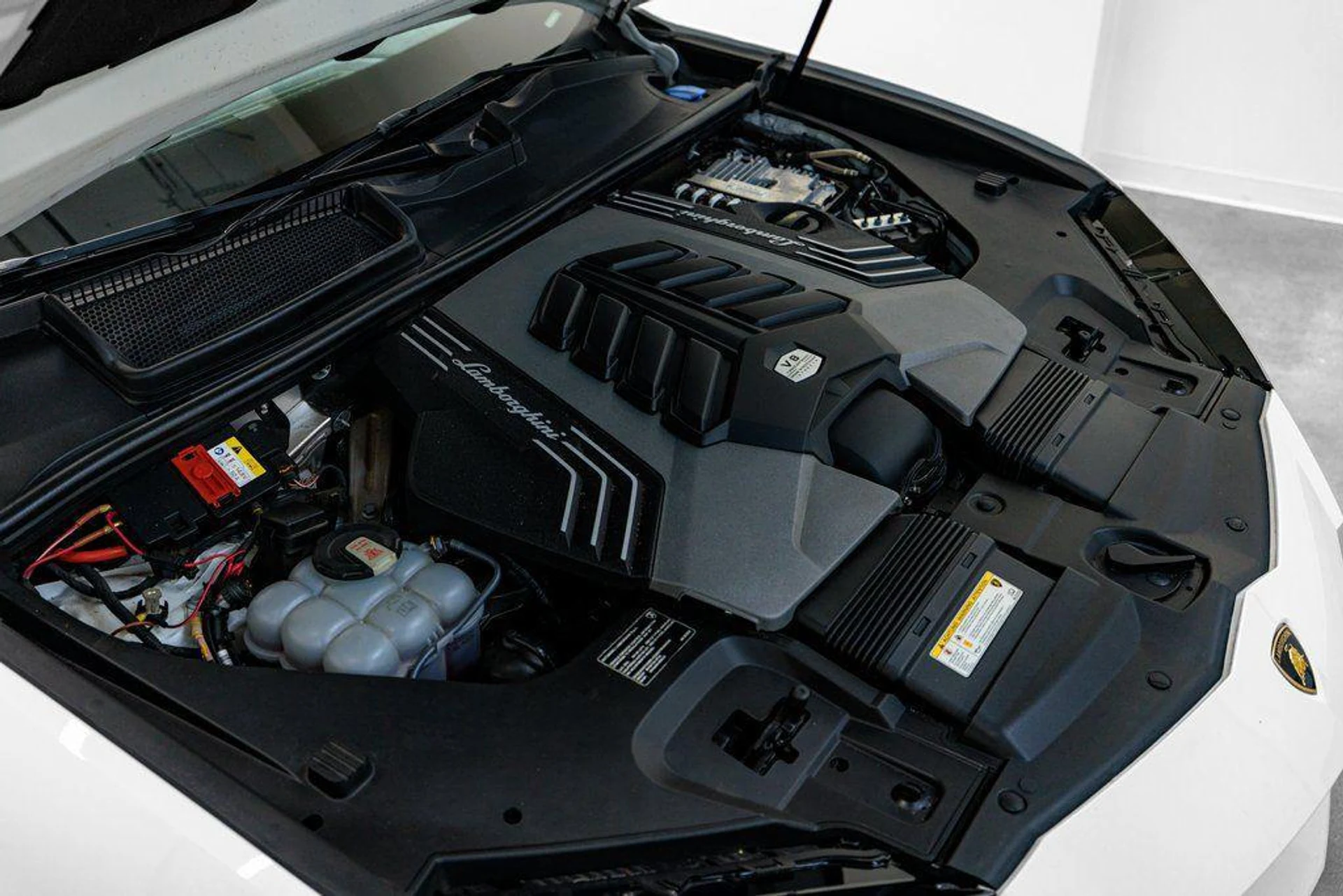 mph039_1916553618_R_Du_Ps_DE_z_Slk_T834g_O_Eg_W_Nbj_C5_I_6c1c0afdfd