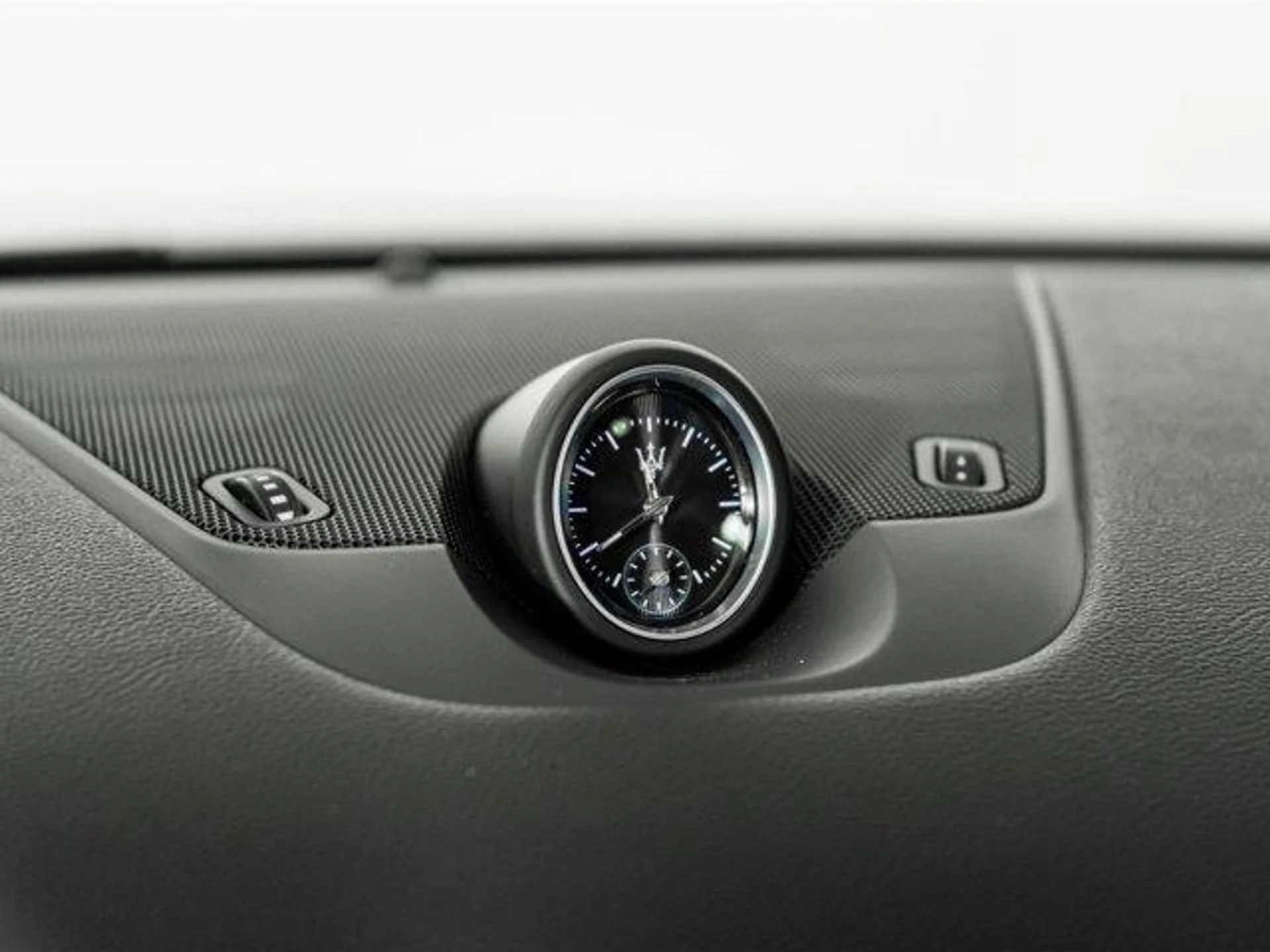 mph039_1925179839_cct_TQ_7cs5_X_Go_Atb_T_Kk_HX_7aib_B1_M_986b13d641