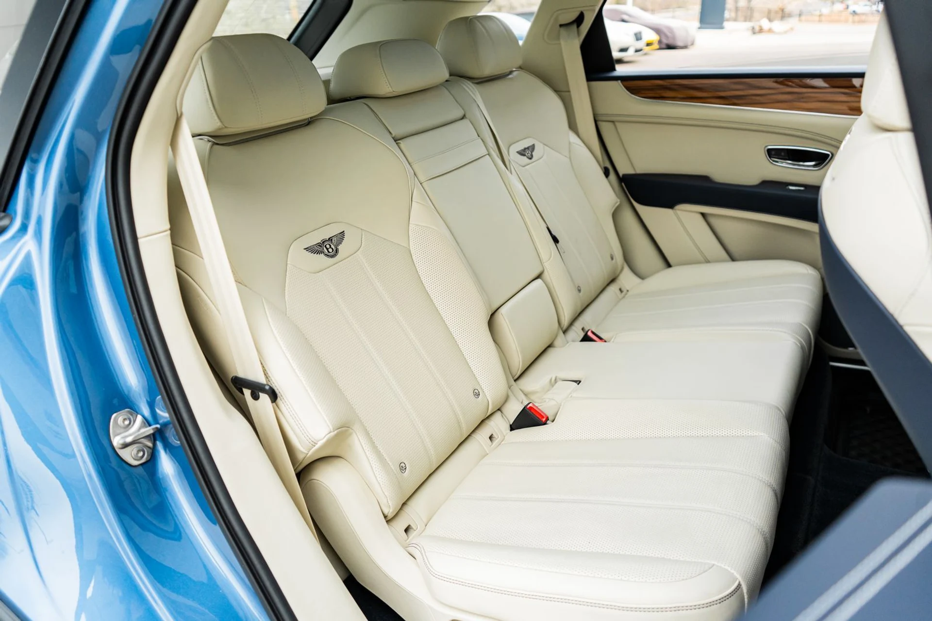 mph039_1929398566_ed6582f4_51f2_4ff1_8daf_56face1ffb13_07d6e25ac8