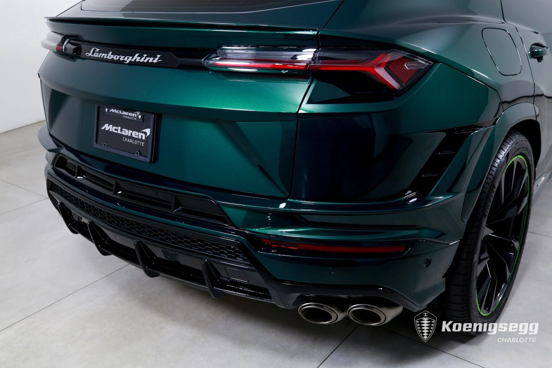mph039_193888192_Used_2024_Lamborghini_Urus_S_1760998520_9add4a5405