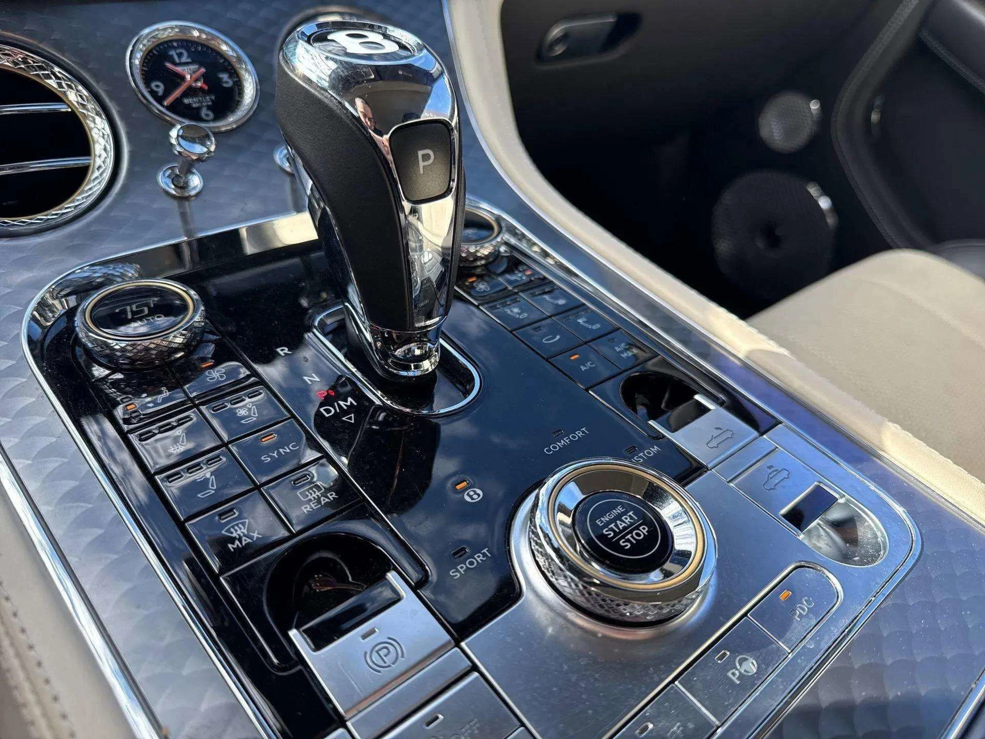 mph039_1947739929_c4d5aa7a547948dcb46f2e05d25572aa_03eaffff25