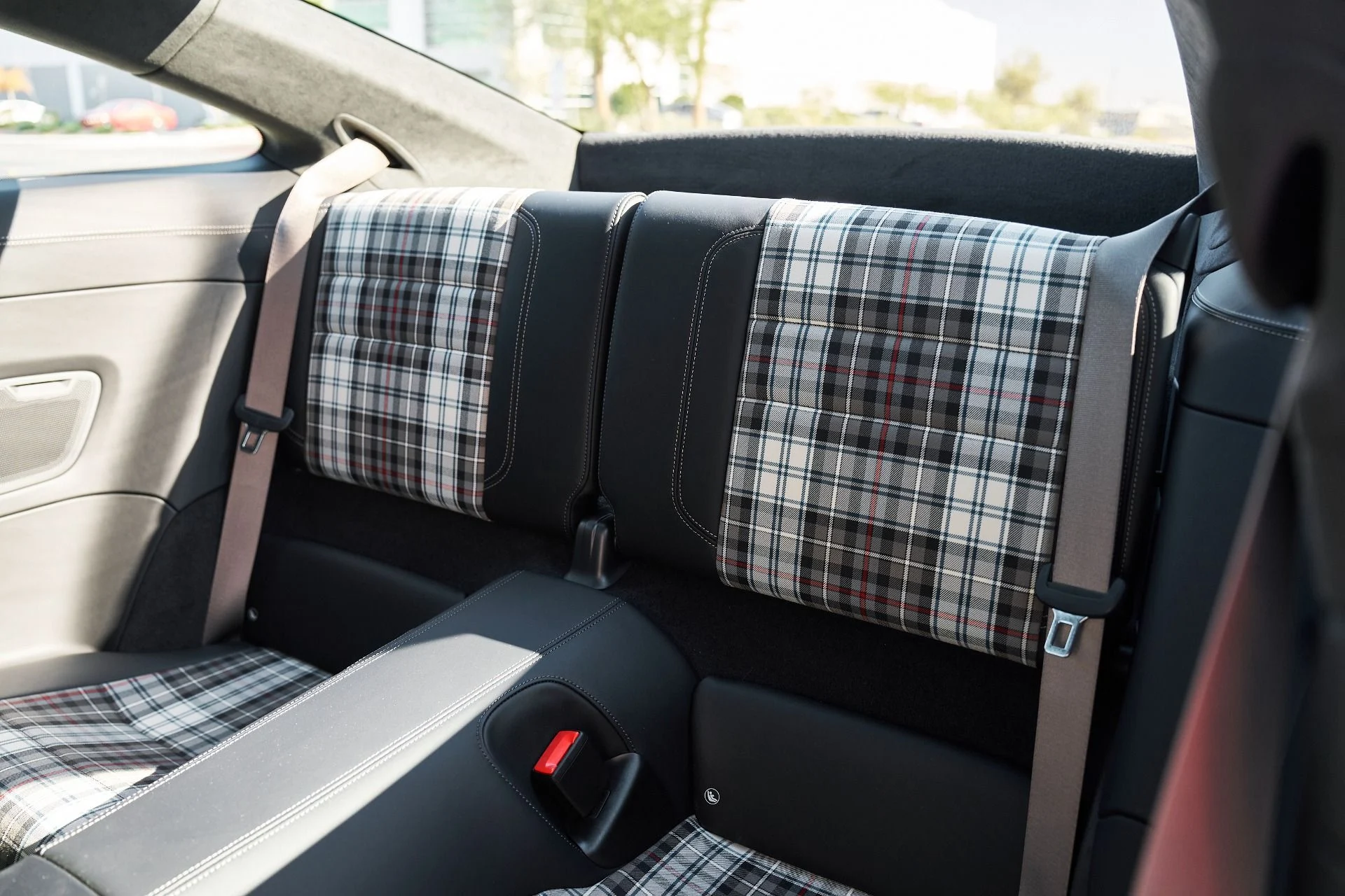 mph039_1953902002_Used_2025_Porsche_911_Turbo_S_1763075493_9b5fd4545e