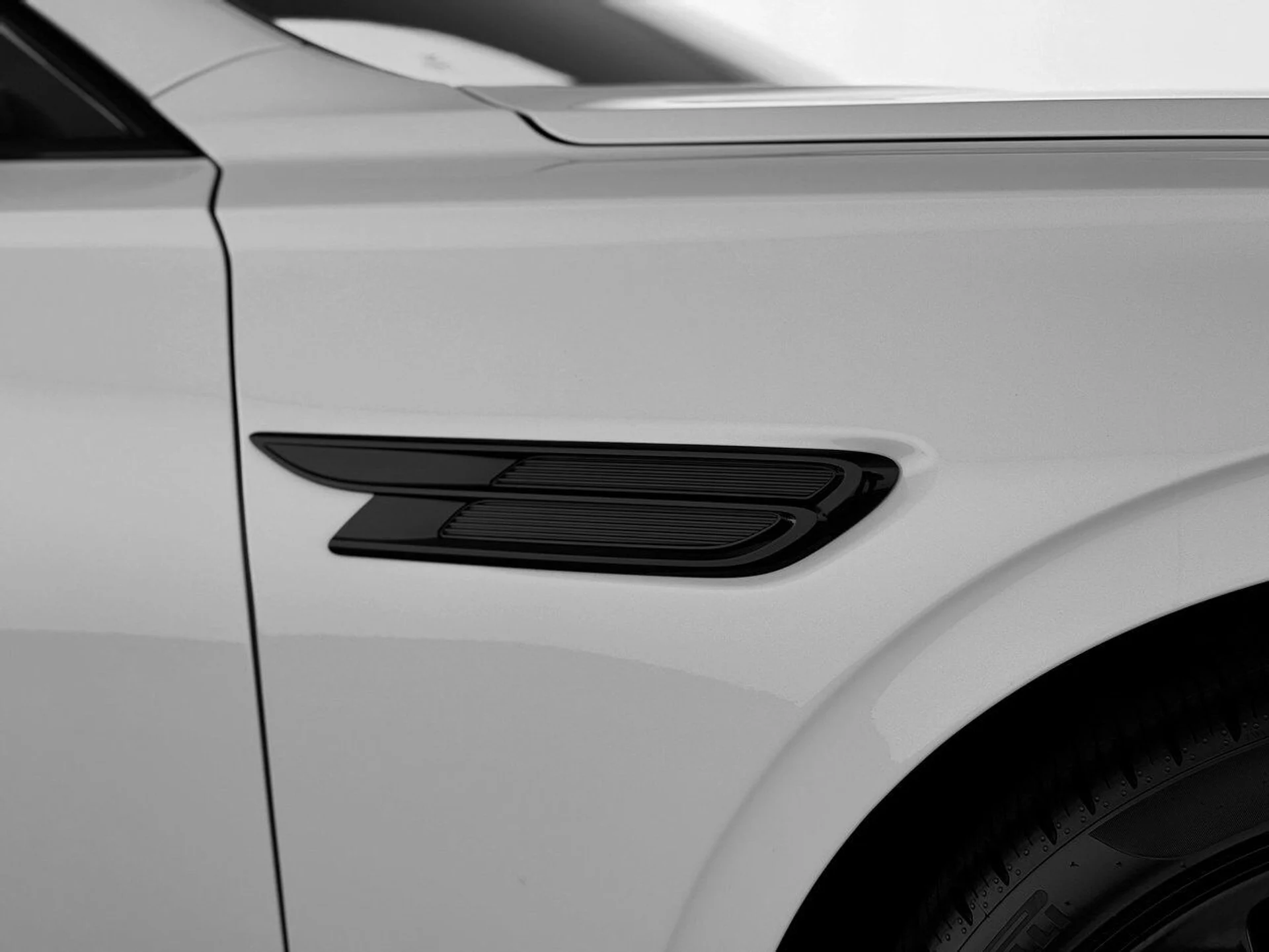 mph039_1959796534_20a26f3c9d0dc6e380a882f085ca293bx_2659a2f40f