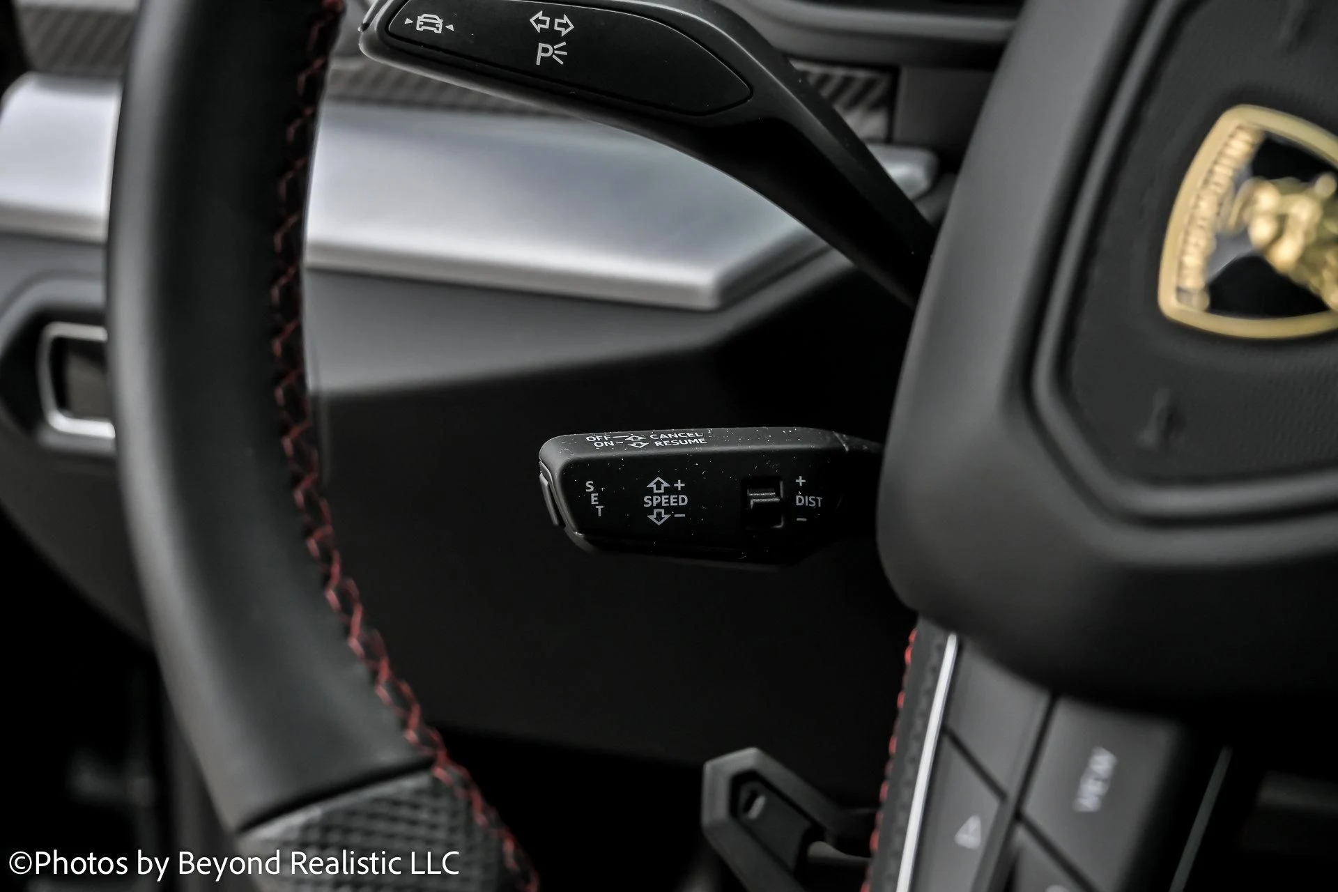 mph039_1970392052_Used_2022_Lamborghini_Urus_1760342238_e259fd7953