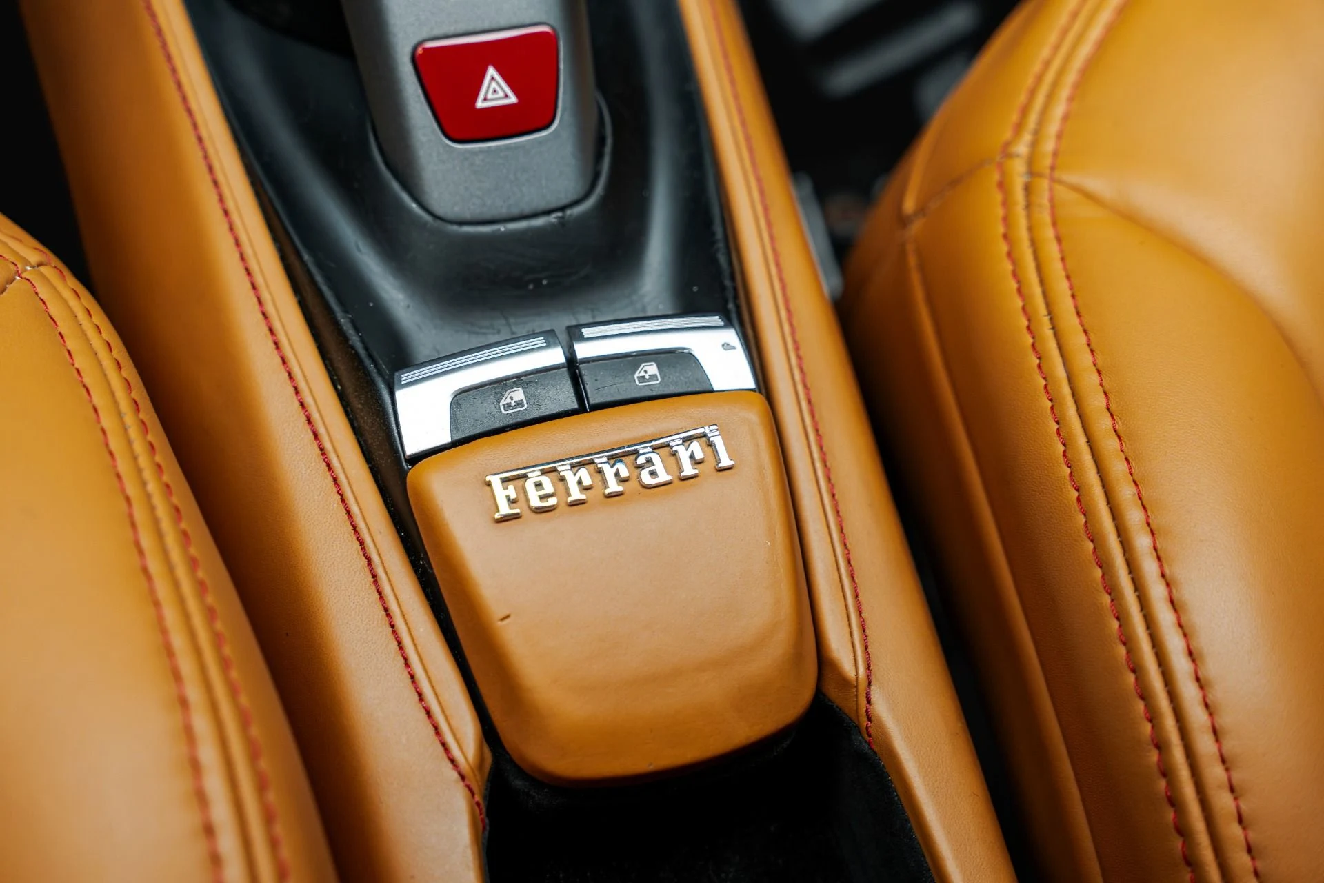 mph039_1974533057_Used_2016_Ferrari_488_GTB_1789513549_3bcb087ee8
