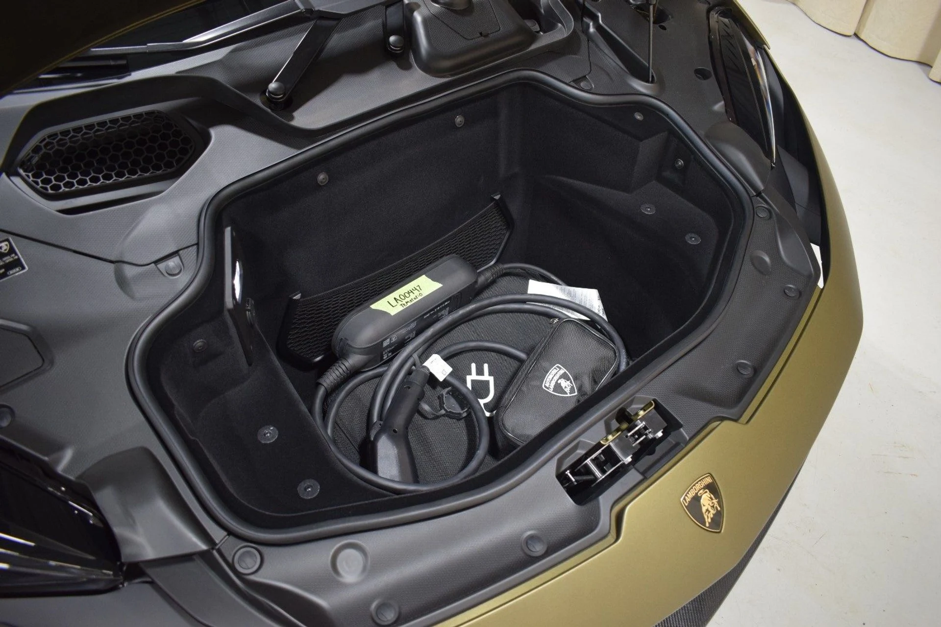 mph039_1998149223_8aa09c13e7f0d0ef87b40e3fc4b05434x_d1dfae246f