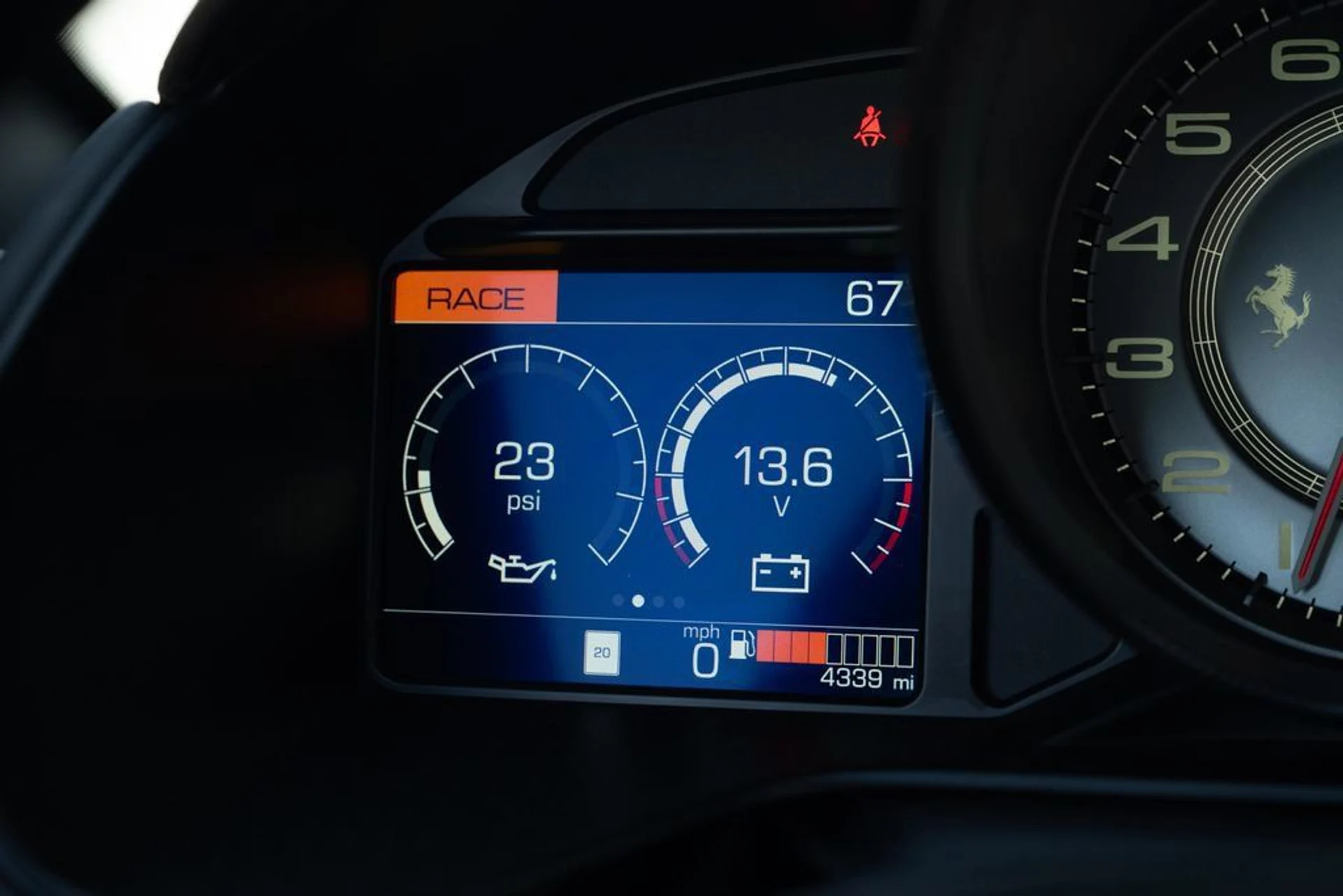 mph039_1999619104_14a6f7aea85249ba911f9bd5df01639d_dc89e90c94