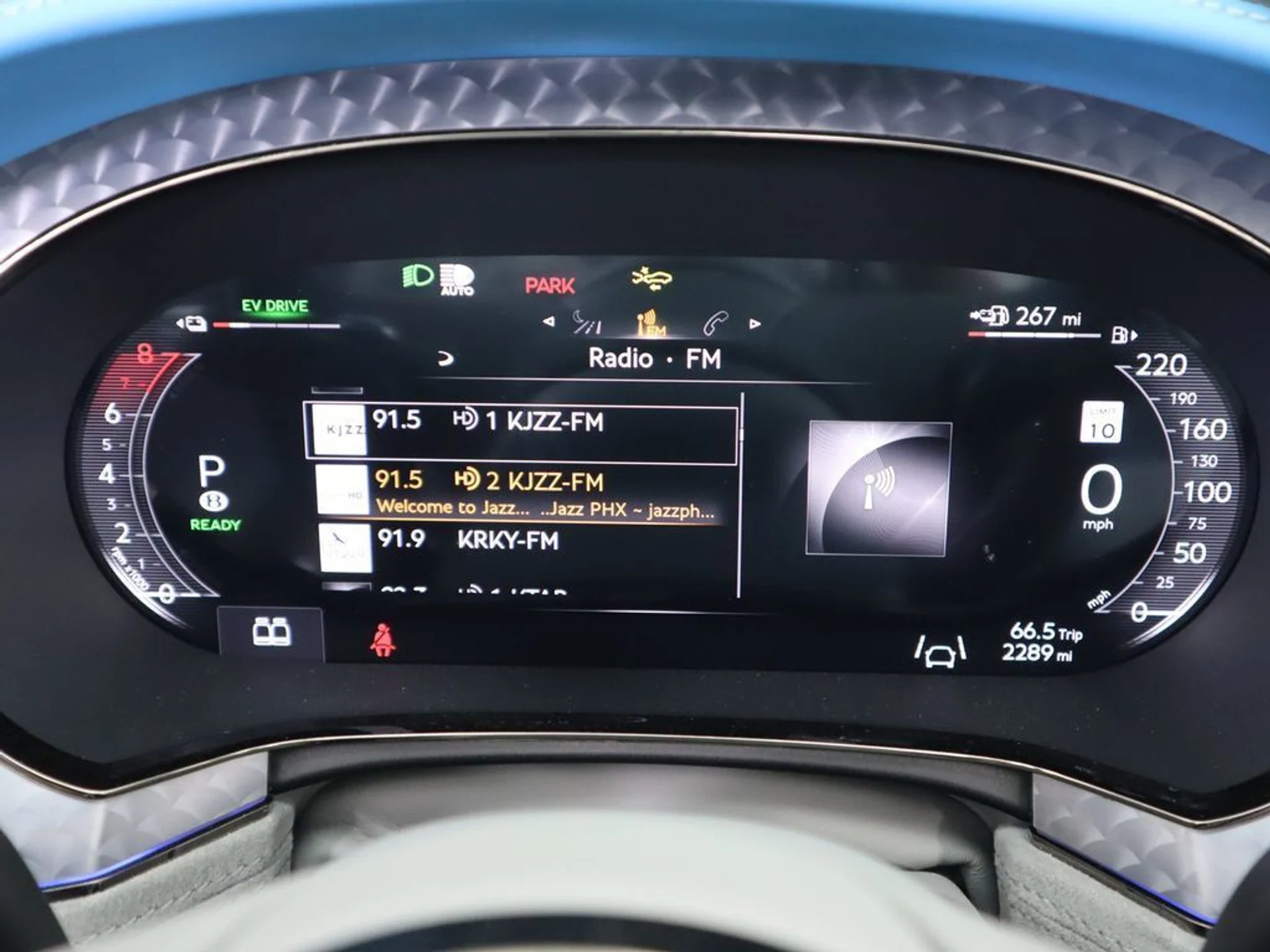 mph039_2001887993_used_2025_bentley_continental_gtspeedconvertible_8119_22941730_40_1024_4b63804315