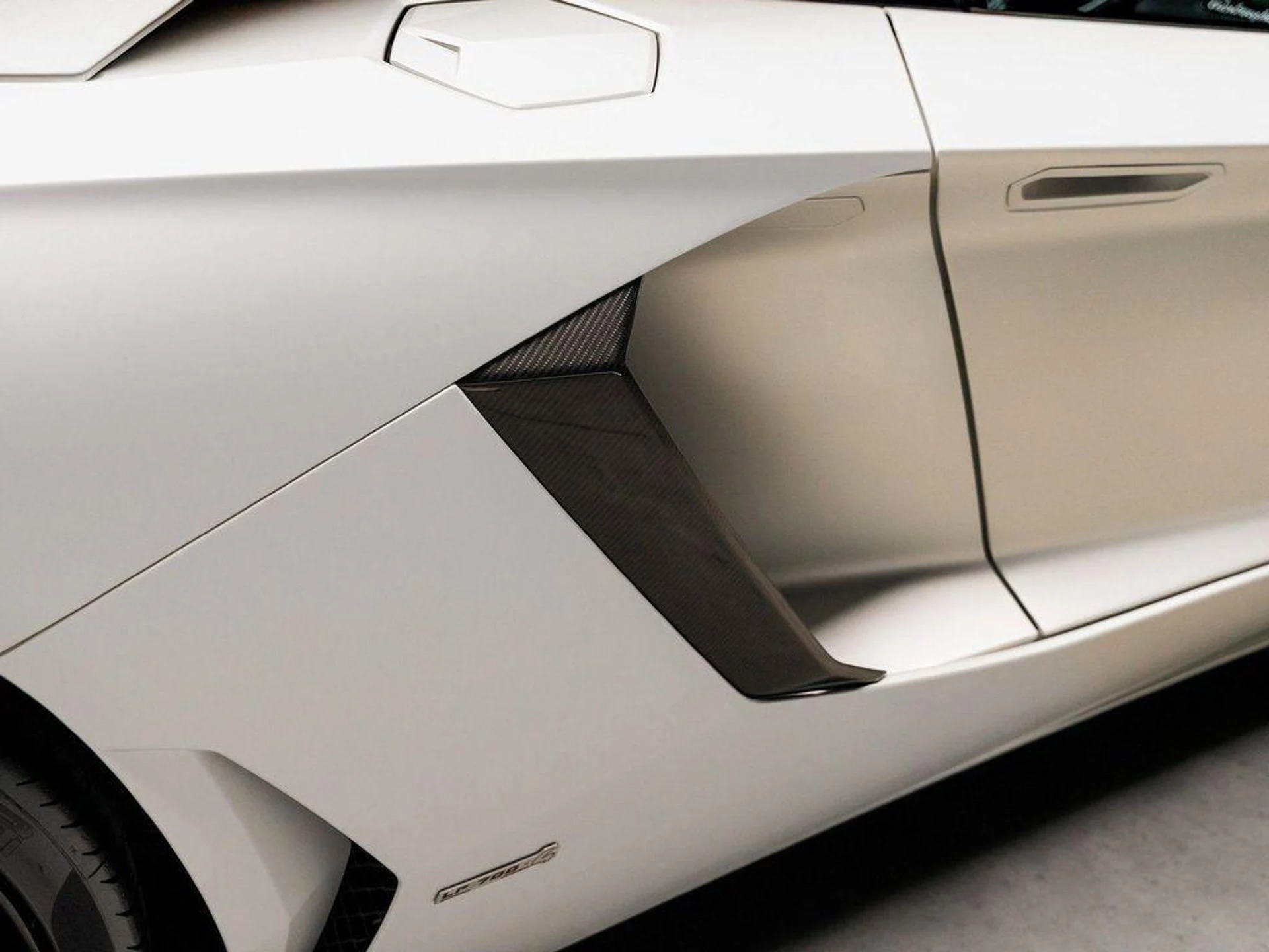 mph039_2012495033_EU_Tn_G_Siv_I2x_Q5u_Vvx_JK_31qi_Zs_S0_186bee77e6