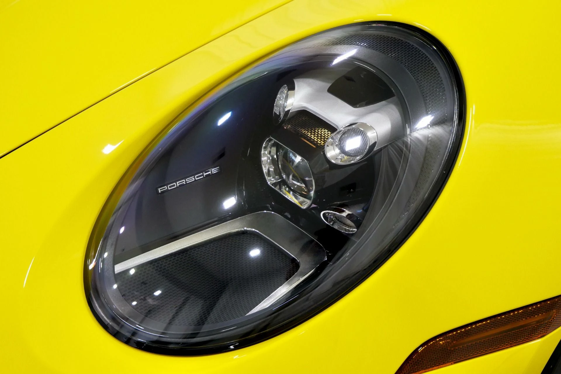 mph039_2021509609_Used_2023_Porsche_911_Carrera_T_PASM_Sport_Suspension_Sport_Exhaust_18_Way_Adaptive_Seats_1763574011_5bc755b6f6