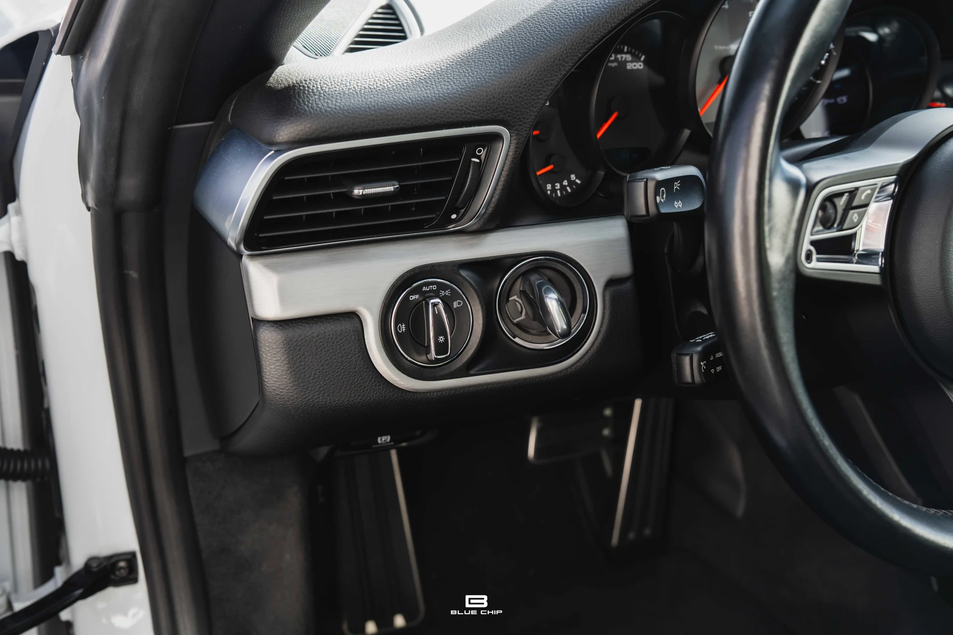 mph039_2022617086_6914b7ca11d81744b9e67594_DSC_09863_bb8d9a7f6c