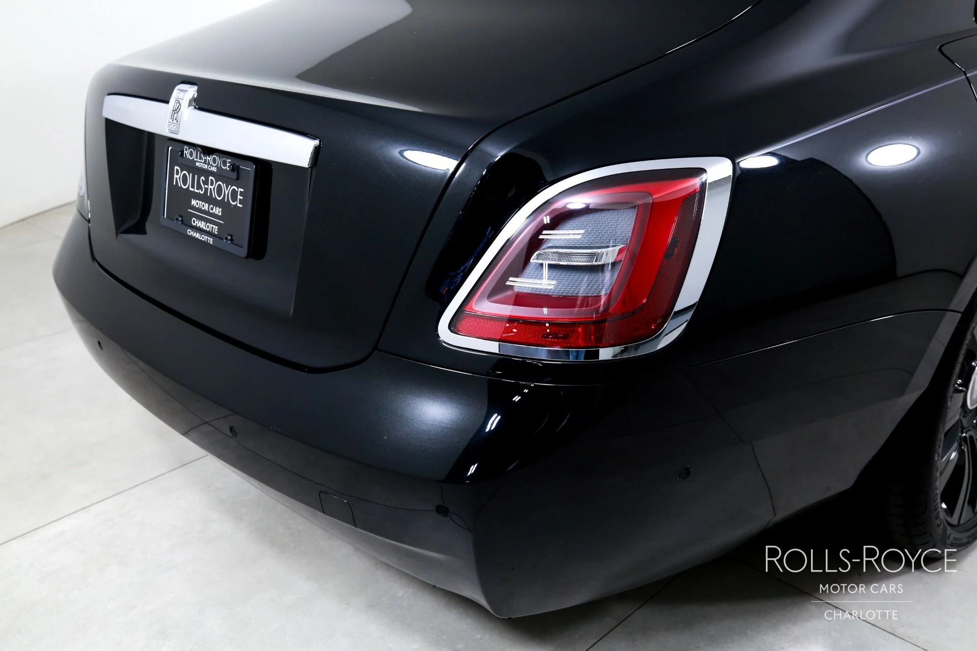 mph039_2023244414_Used_2022_Rolls_Royce_Ghost_1786637312_af024981ca