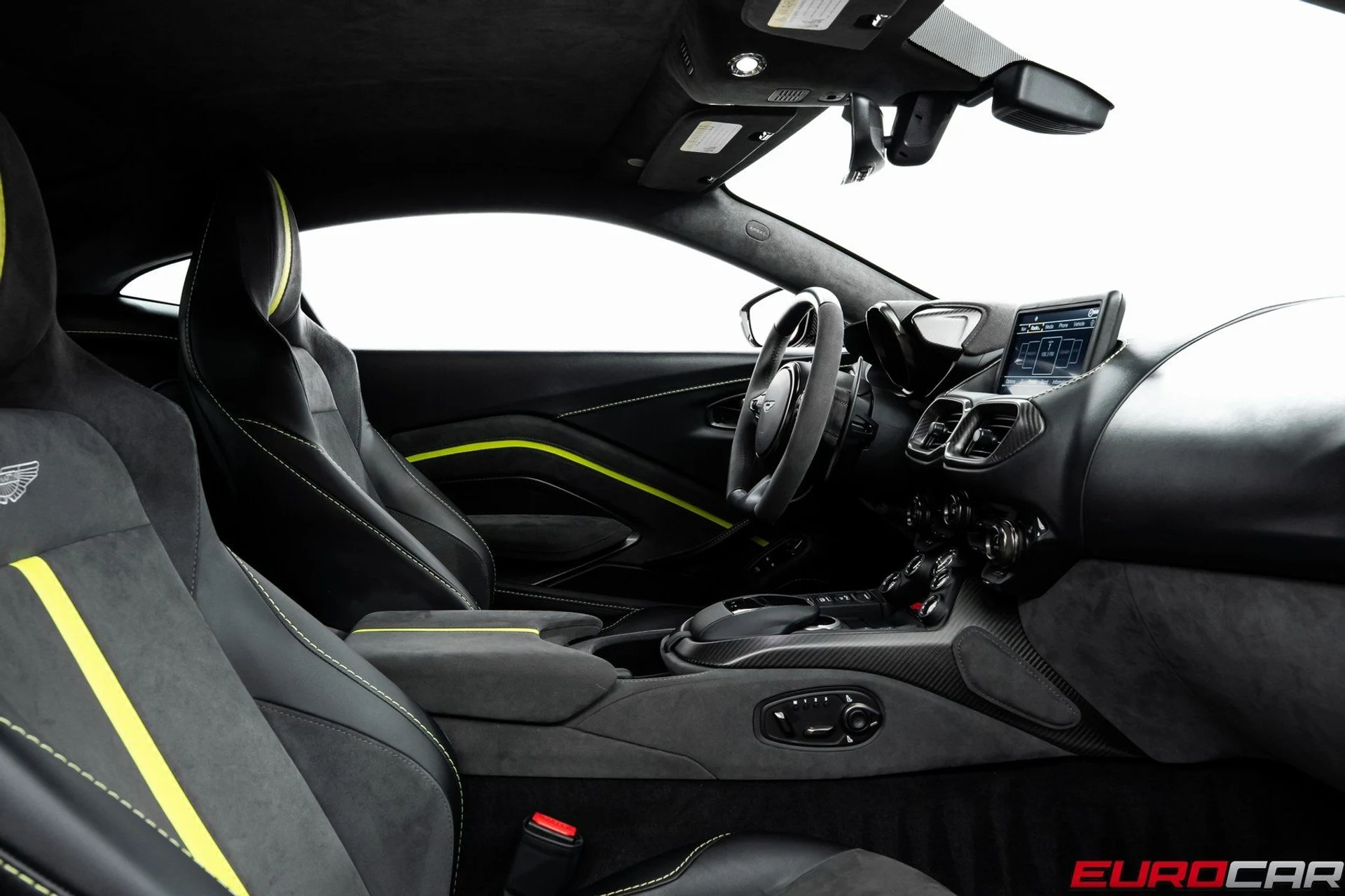 mph039_2027190372_image_40_9de5c1afbe