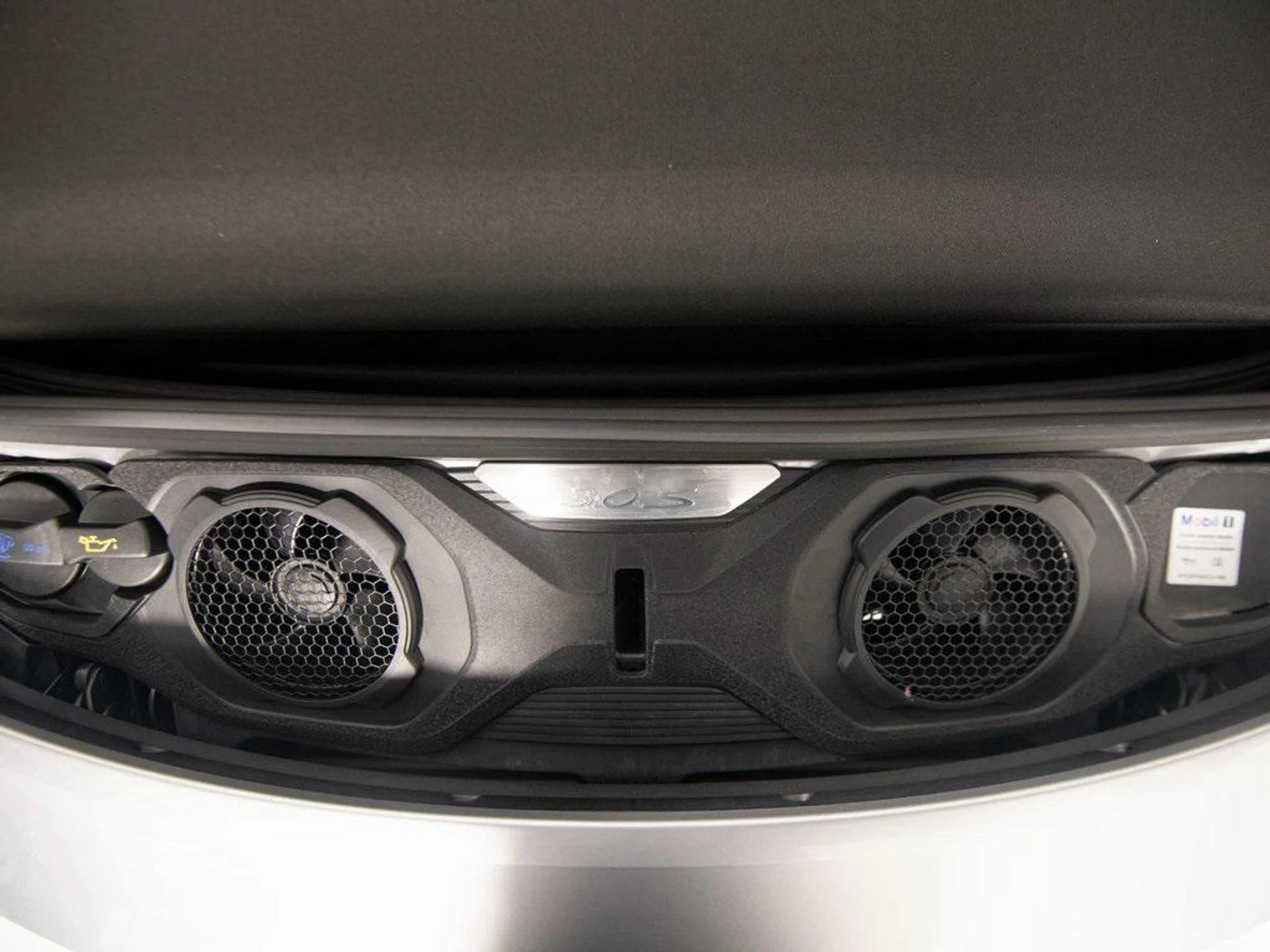 mph039_2029500831_o_Q9_Eoo_GN_ov_P3_Jooy6p_QBAG_Twzg_80bb2fec11