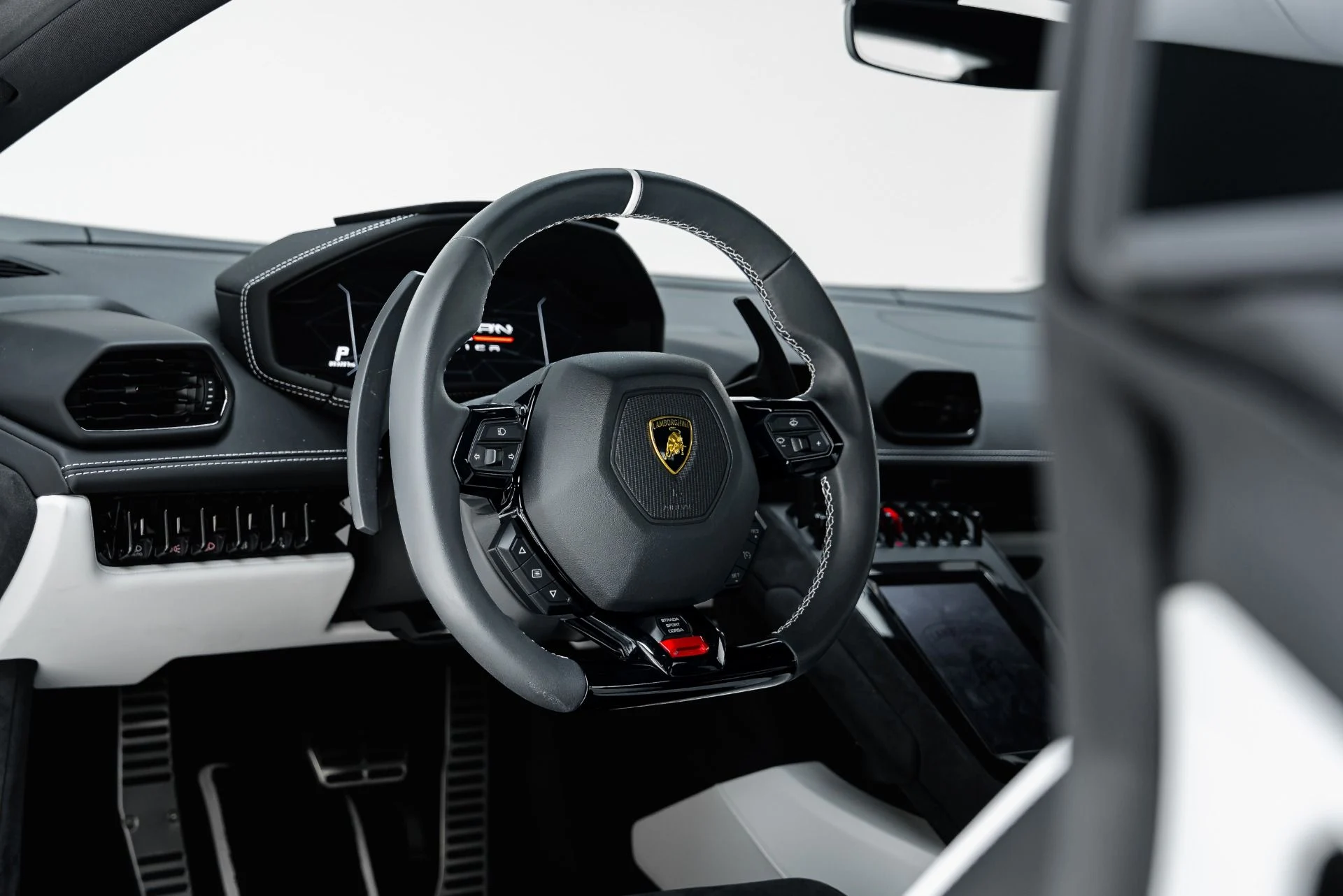 mph039_2032844085_Used_2023_Lamborghini_Huracan_Tecnica_1787597771_6213426d03