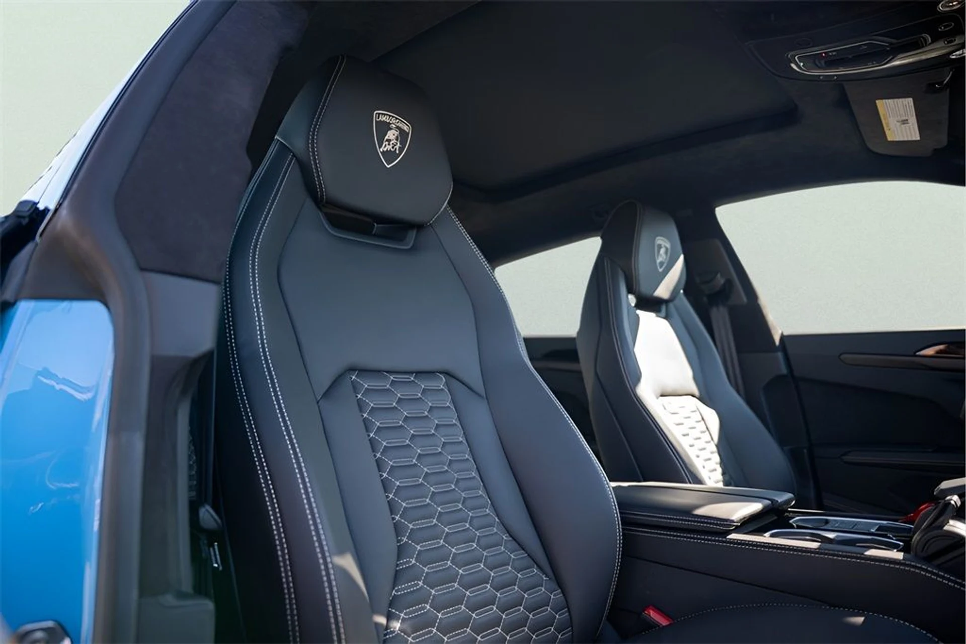 mph039_2036392034_image_41_10d91549f4