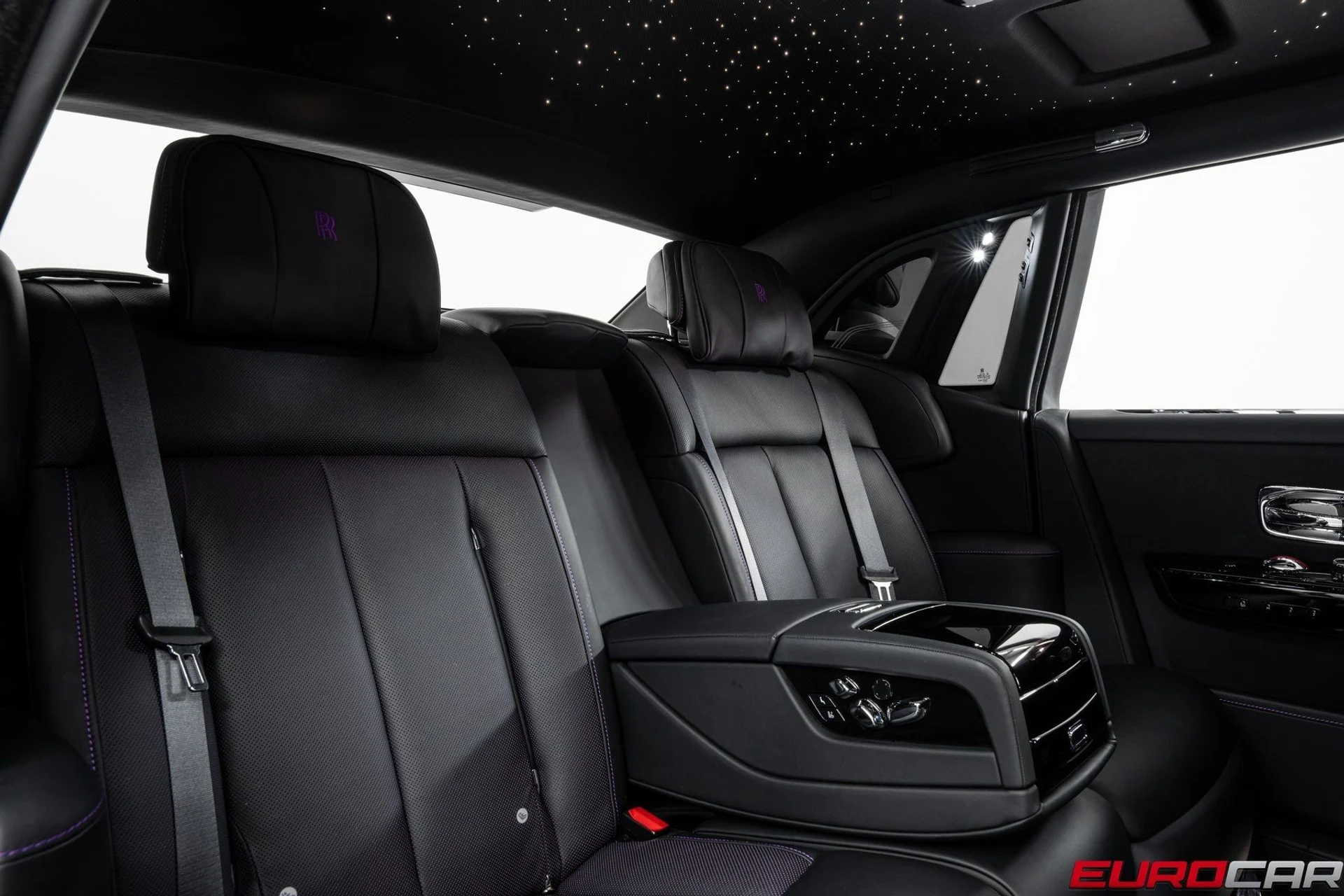 mph039_2048300422_image_40_5c959abf71