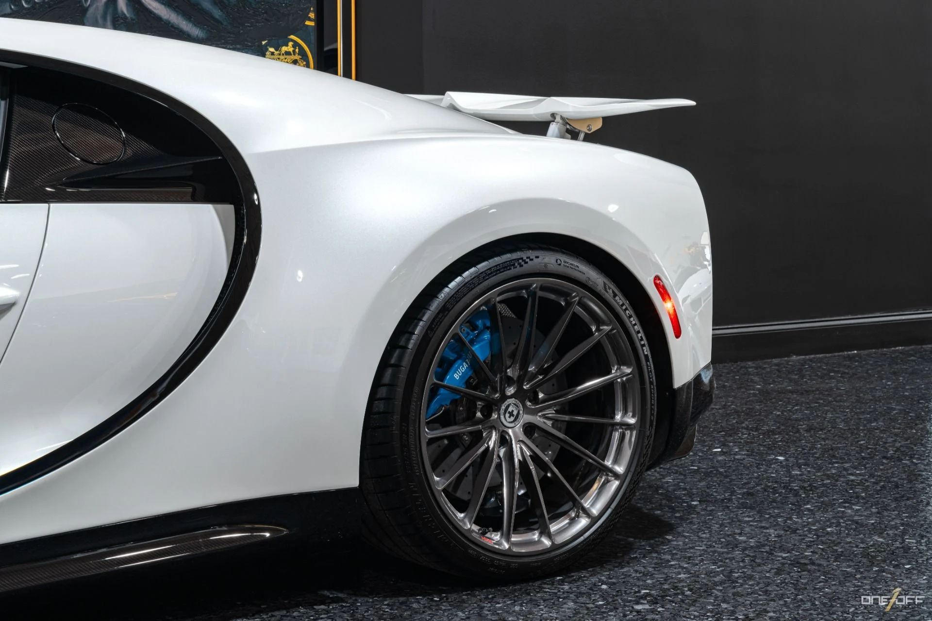 mph039_2052377419_Used_2019_Bugatti_Chiron_FULL_PPF_HRE_Wheels_Caracteres_Included_Comfort_Seats_Black_Carbon_1709734530_4d918277be