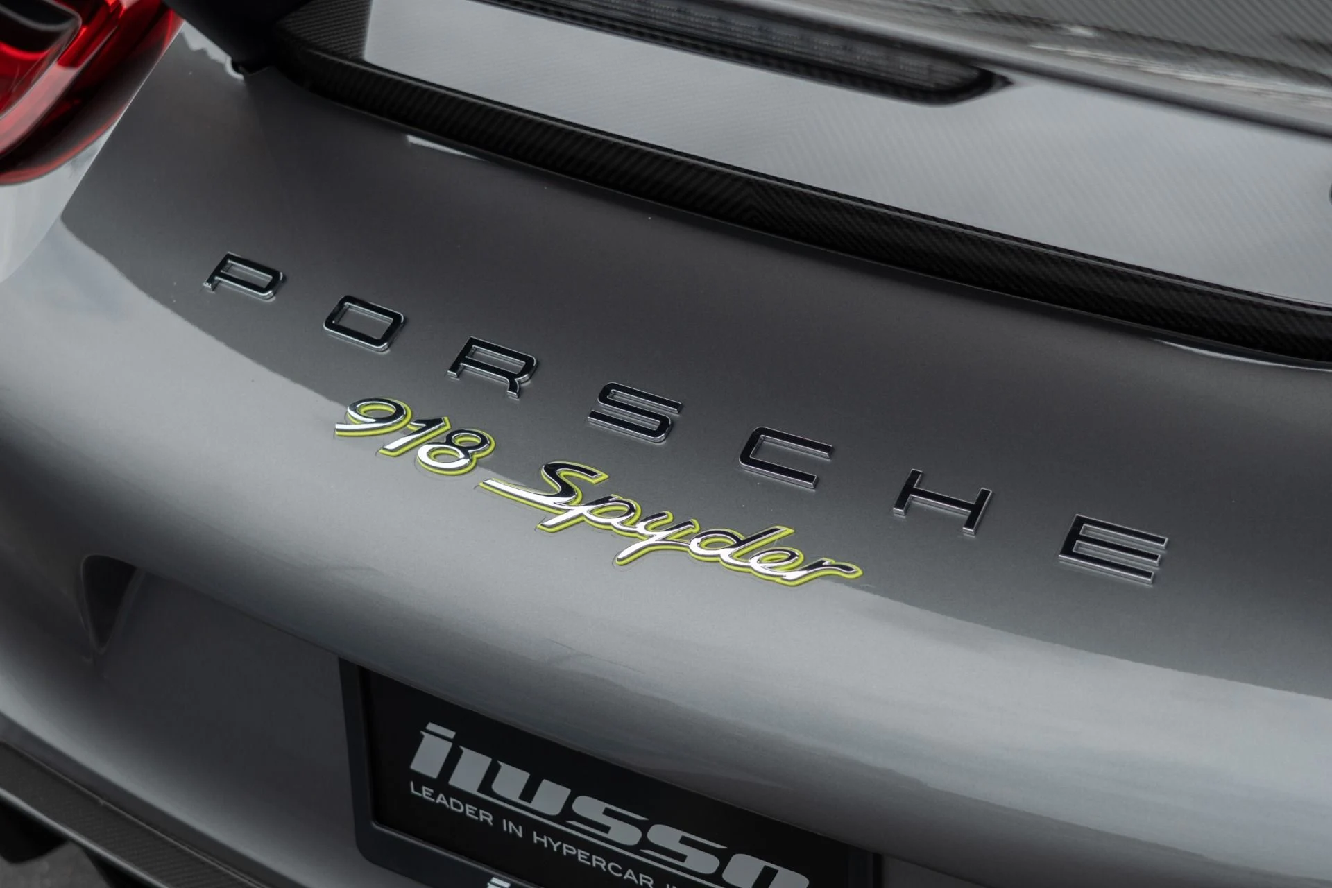 mph039_2066752949_Used_2015_Porsche_918_Spyder_1756496999_0d7c809a62