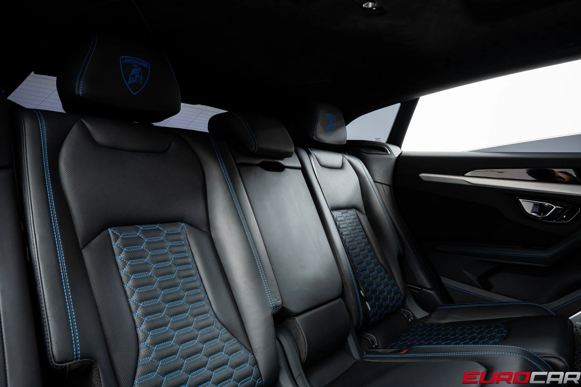 mph039_2075045756_image_40_6af2f8e7f7