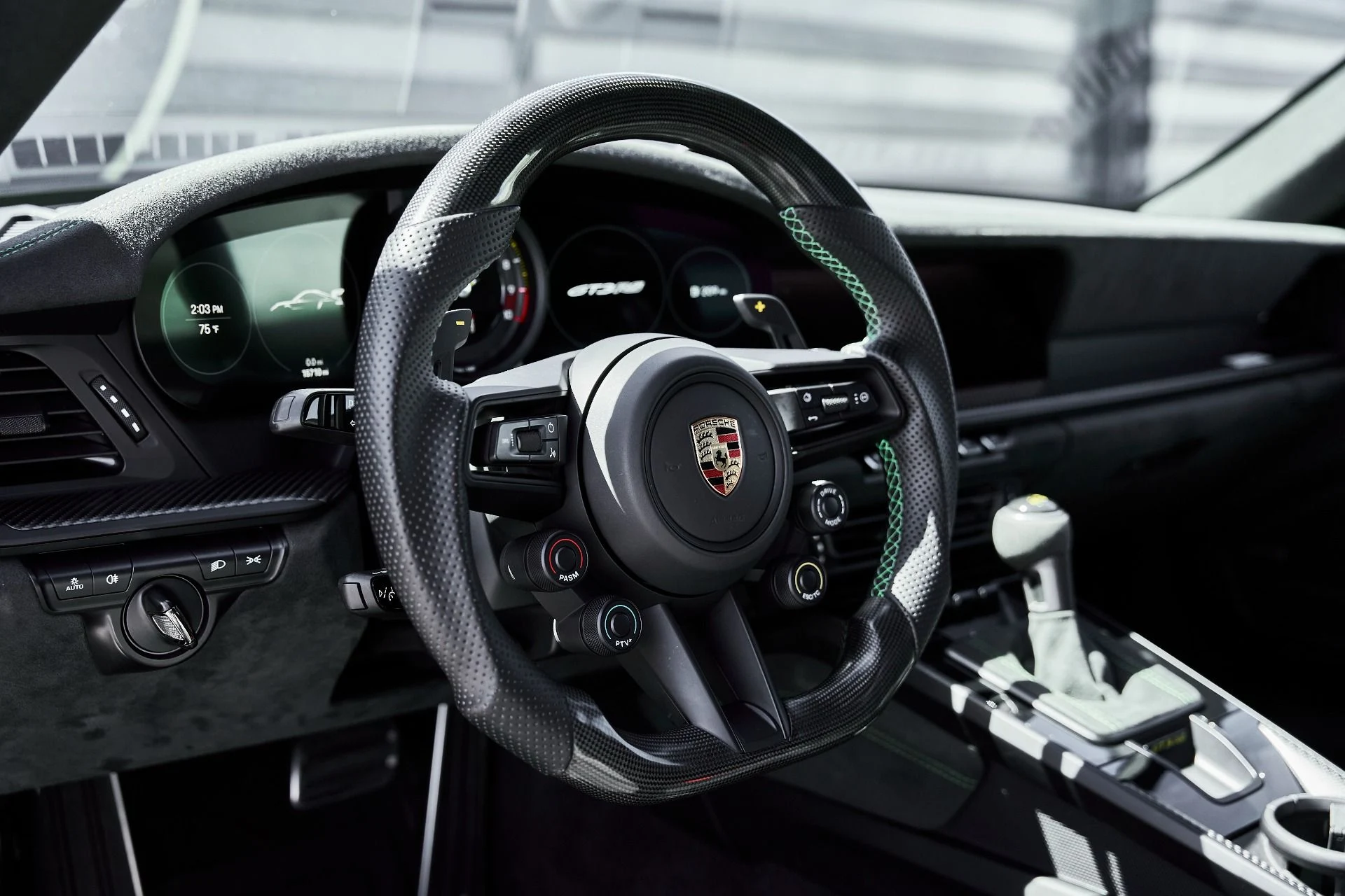 mph039_2075957755_Used_2025_Porsche_911_GT_3_RS_1776295569_08658fd6c4