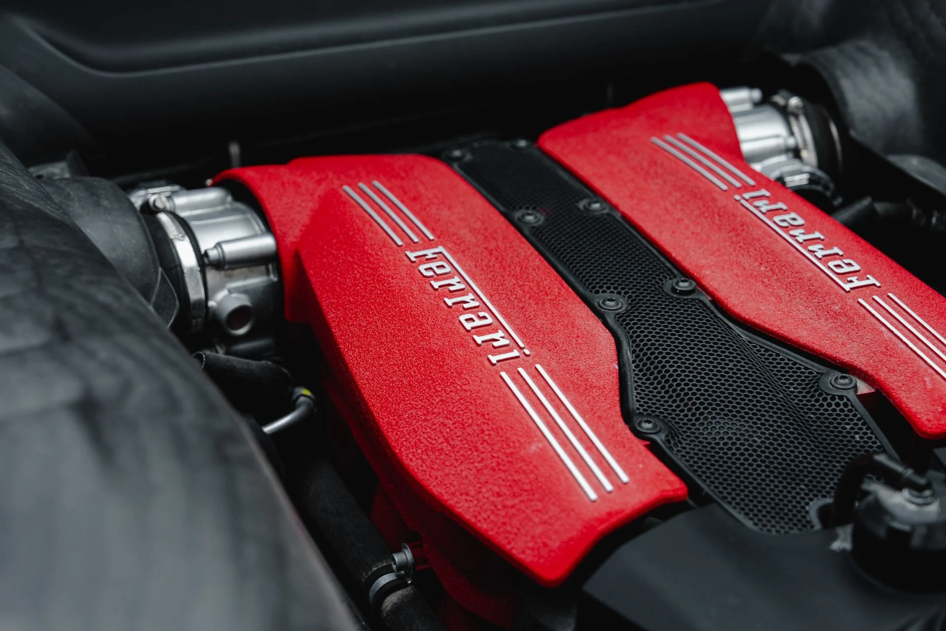 mph039_2086590094_Used_2016_Ferrari_488_GTB_1791929031_f93181eaad