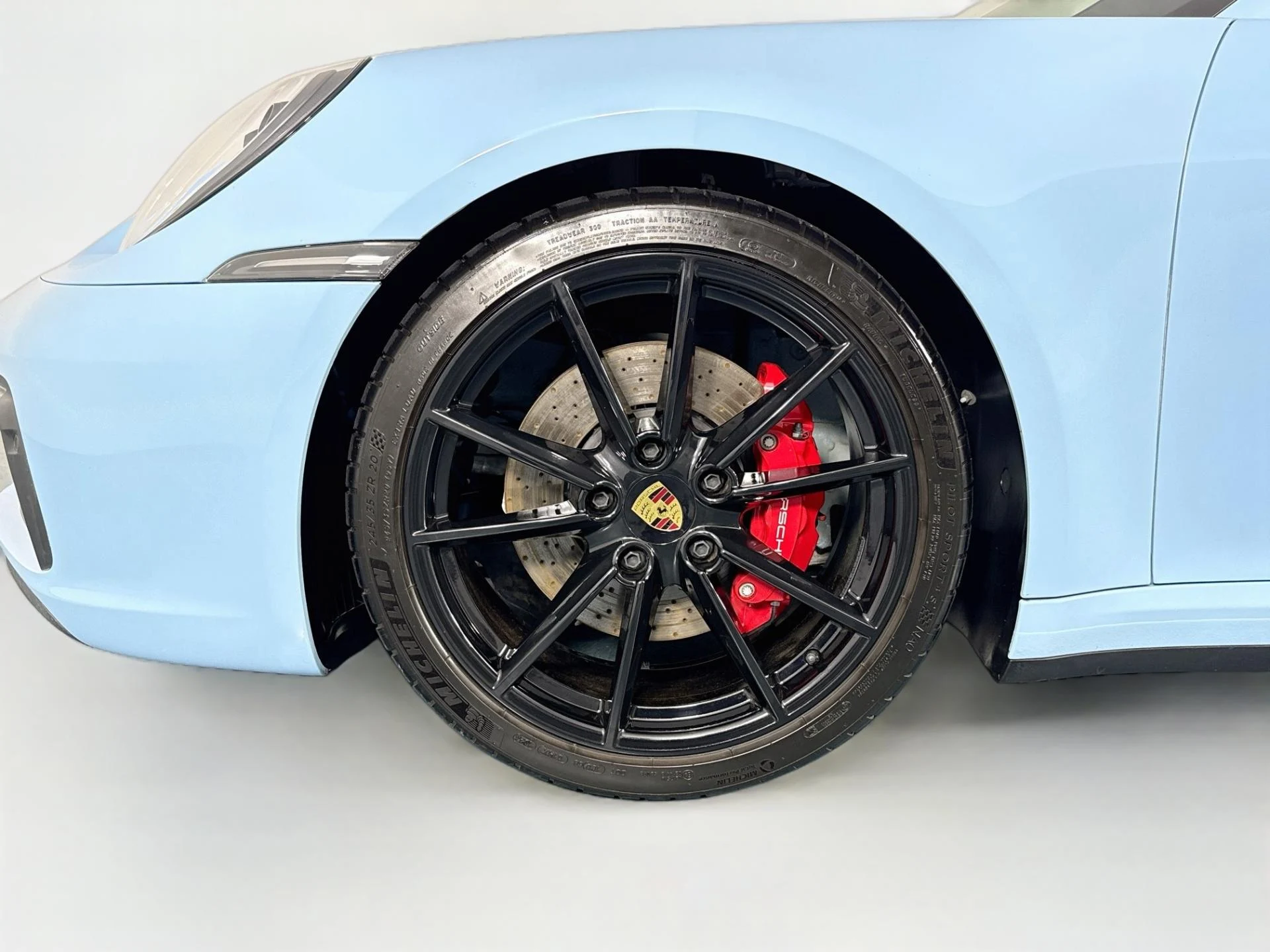 mph039_2091768503_Used_2024_Porsche_911_Carrera_S_1790808450_549d692677