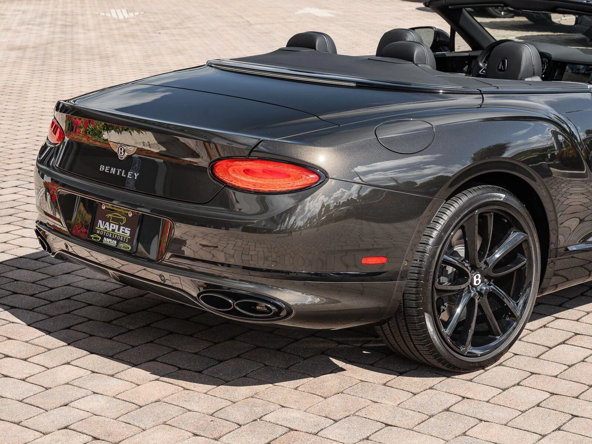 mph039_2099693033_Used_2024_Bentley_Continental_Edition_8_GTC_V8_1793307155_2fce60491e