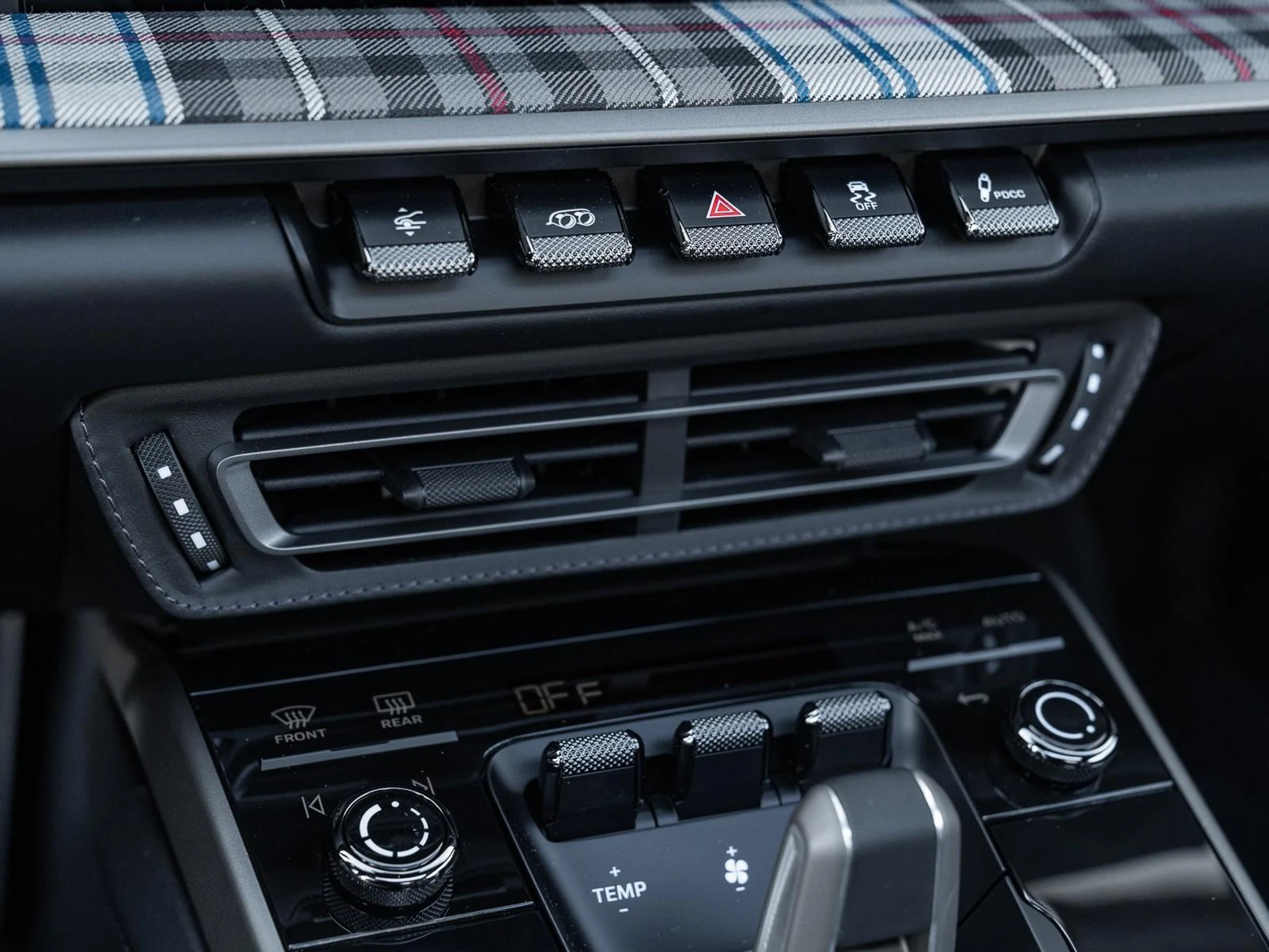 mph039_2114092579_Used_2025_Porsche_911_Turbo_1762268528_a56e1ccfed