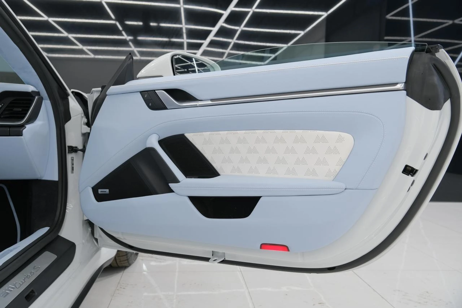 mph039_2119178362_db532d246885d3d1c1dd6a2405d0472e_3d5b5b605e