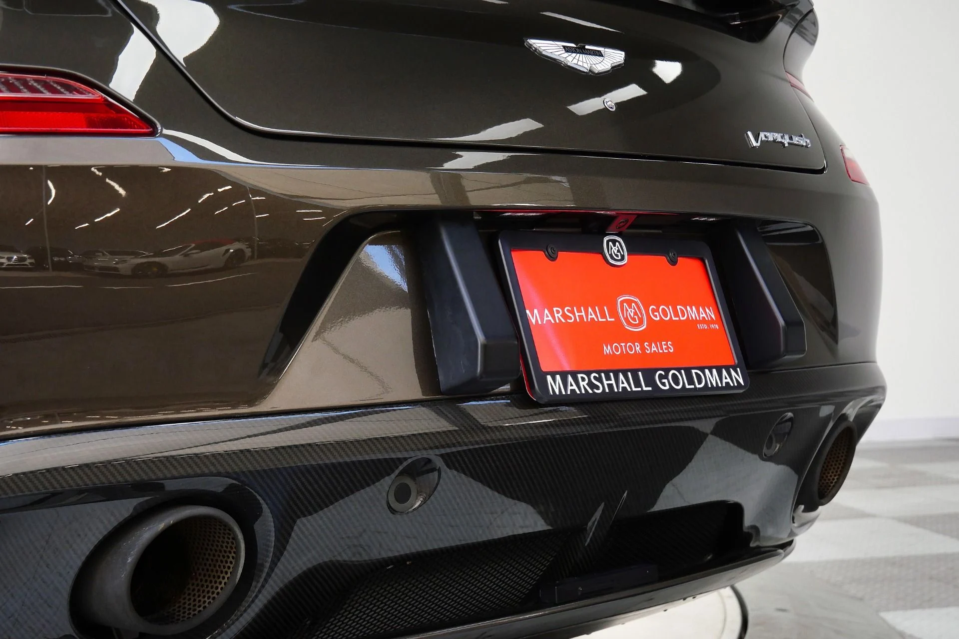 mph039_2125240700_Used_2014_Aston_Martin_Vanquish_Hourglass_Quilting_Beautiful_Color_V12_Power_1770409354_da9d47d2e7