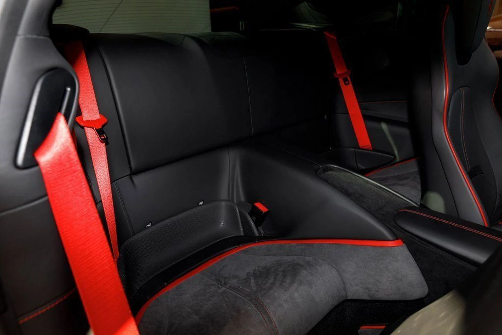 mph039_2134213788_f19f26c9480aba7fb1e418d5a741910a_5a2a8efc3d