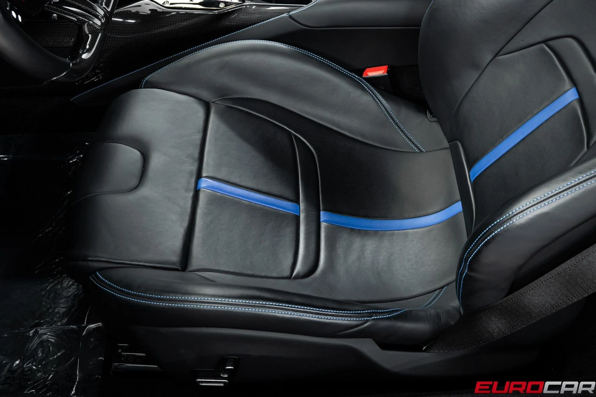 mph039_2140029726_image_40_9f7baf44f4