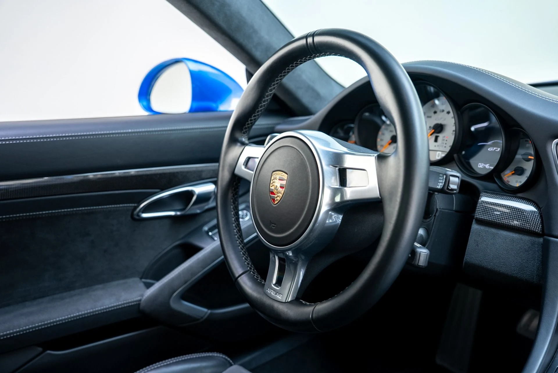 mph039_2141251701_Used_2015_Porsche_911_GT_3_1768869462_996a01c4bf