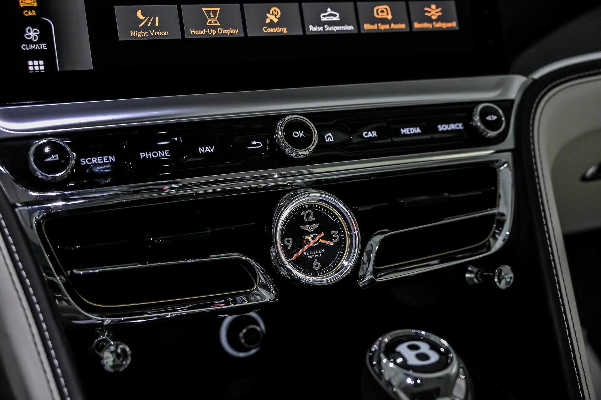 mph039_2142559956_Used_2021_Bentley_Flying_Spur_V8_1765794829_3d568263c4